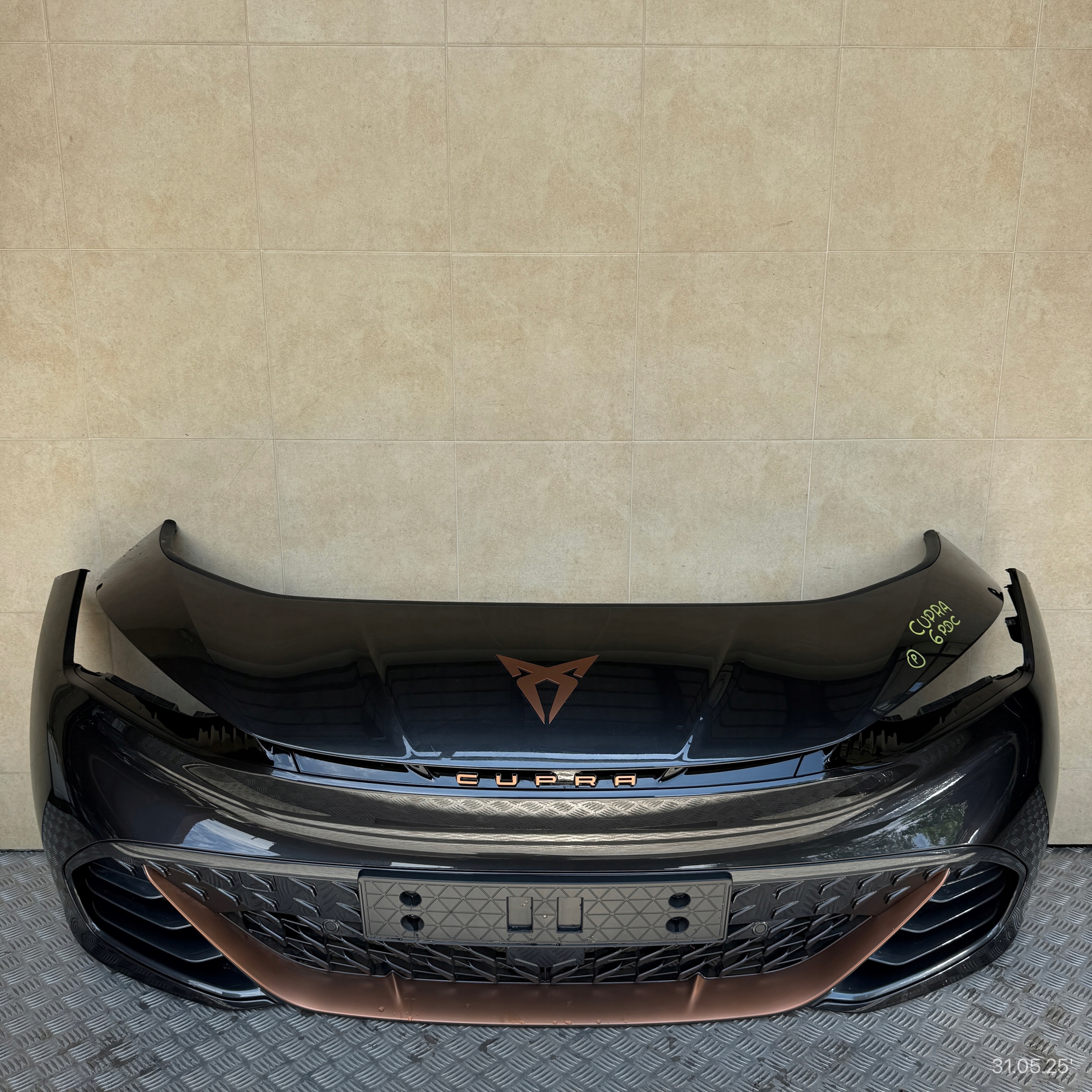 Frontstoßstange komplet CUPRA BORN 6 PDC