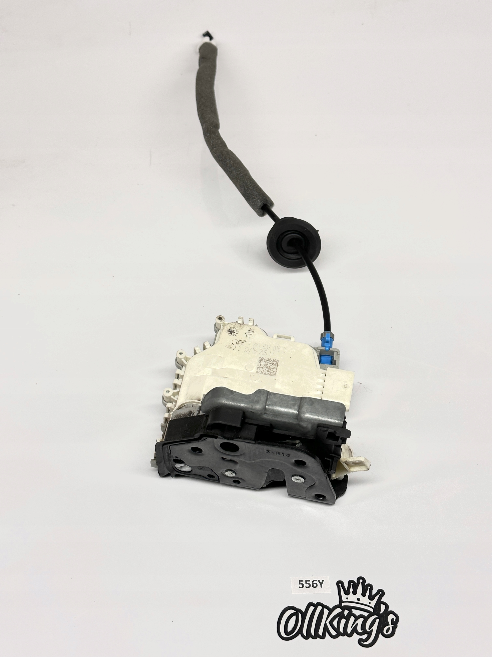 AUDI A3 A4 A5 A6 Q2 lock door right front front 8X1837016C