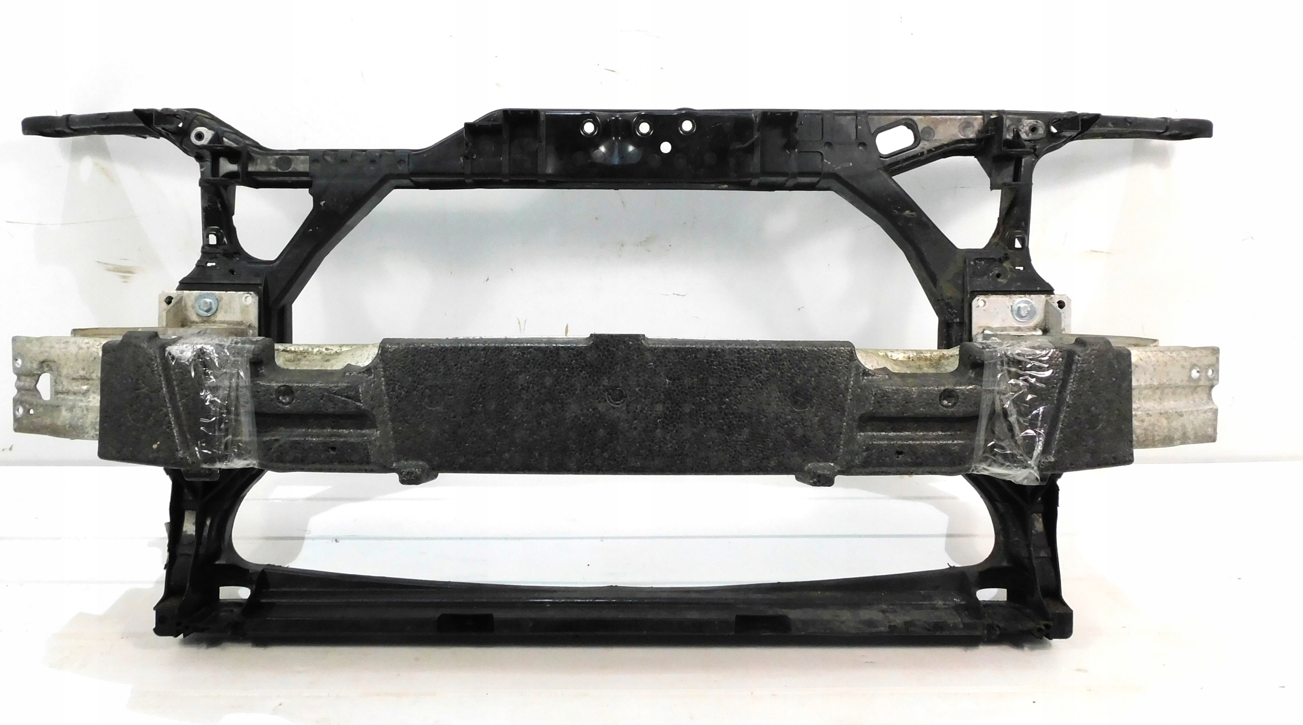 AUDI A4 B8 8K LIFT WZMOCNIENIE PAS PRZEDNI BELKA