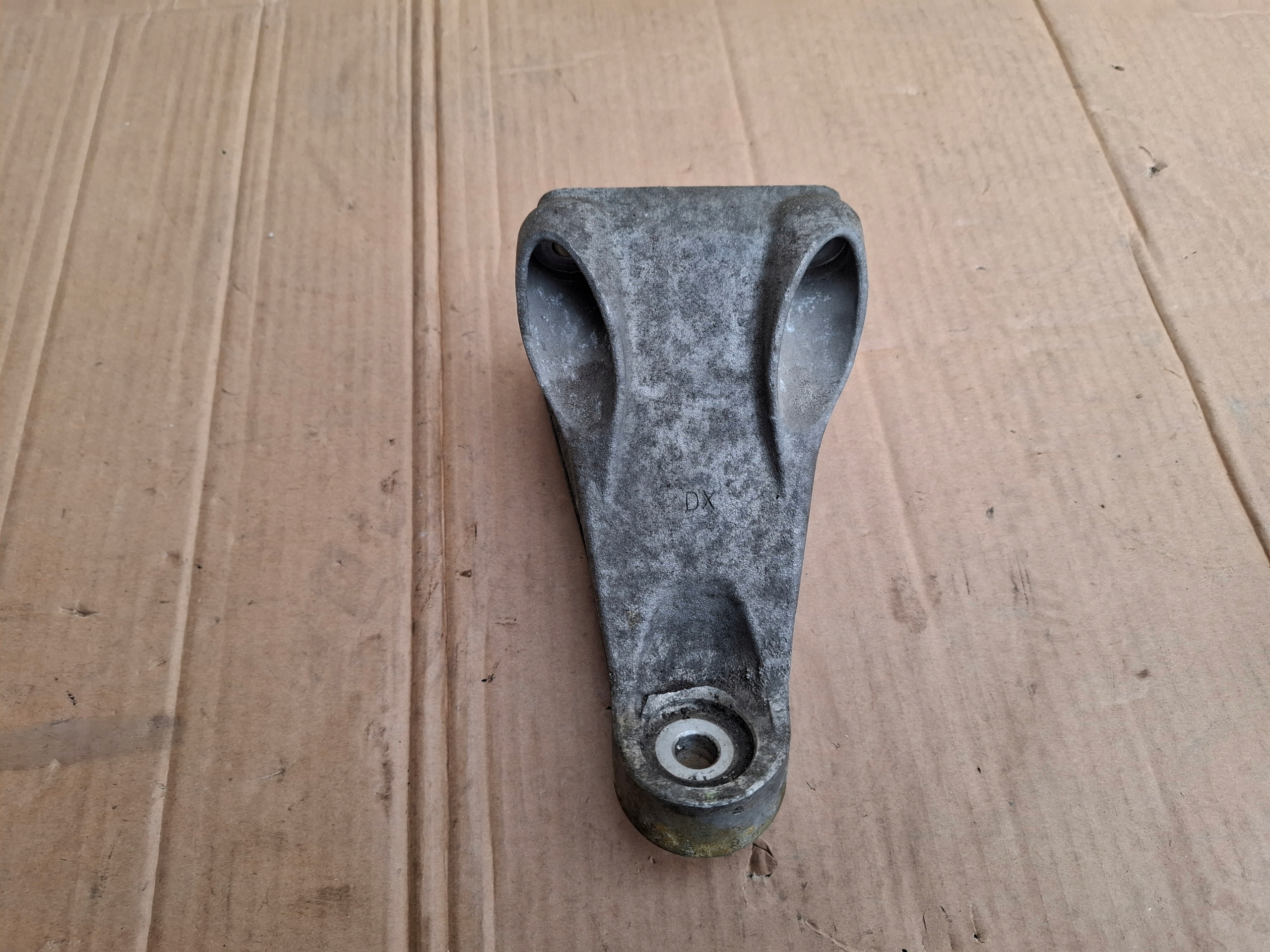 engine mount right FERRARI 612 SCAGLIETTI F137