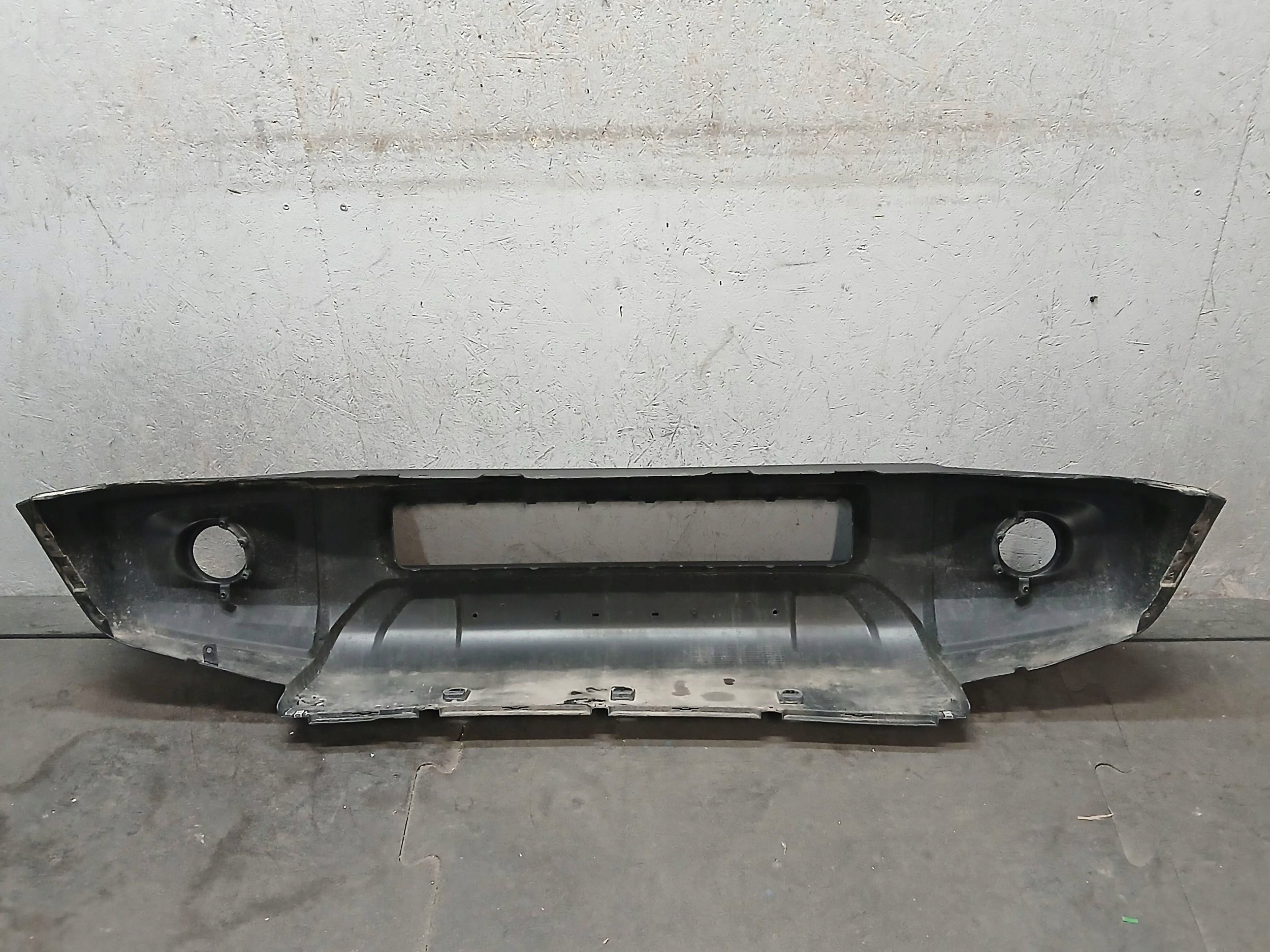 bumper front SUZUKI JIMNY IV 4 18