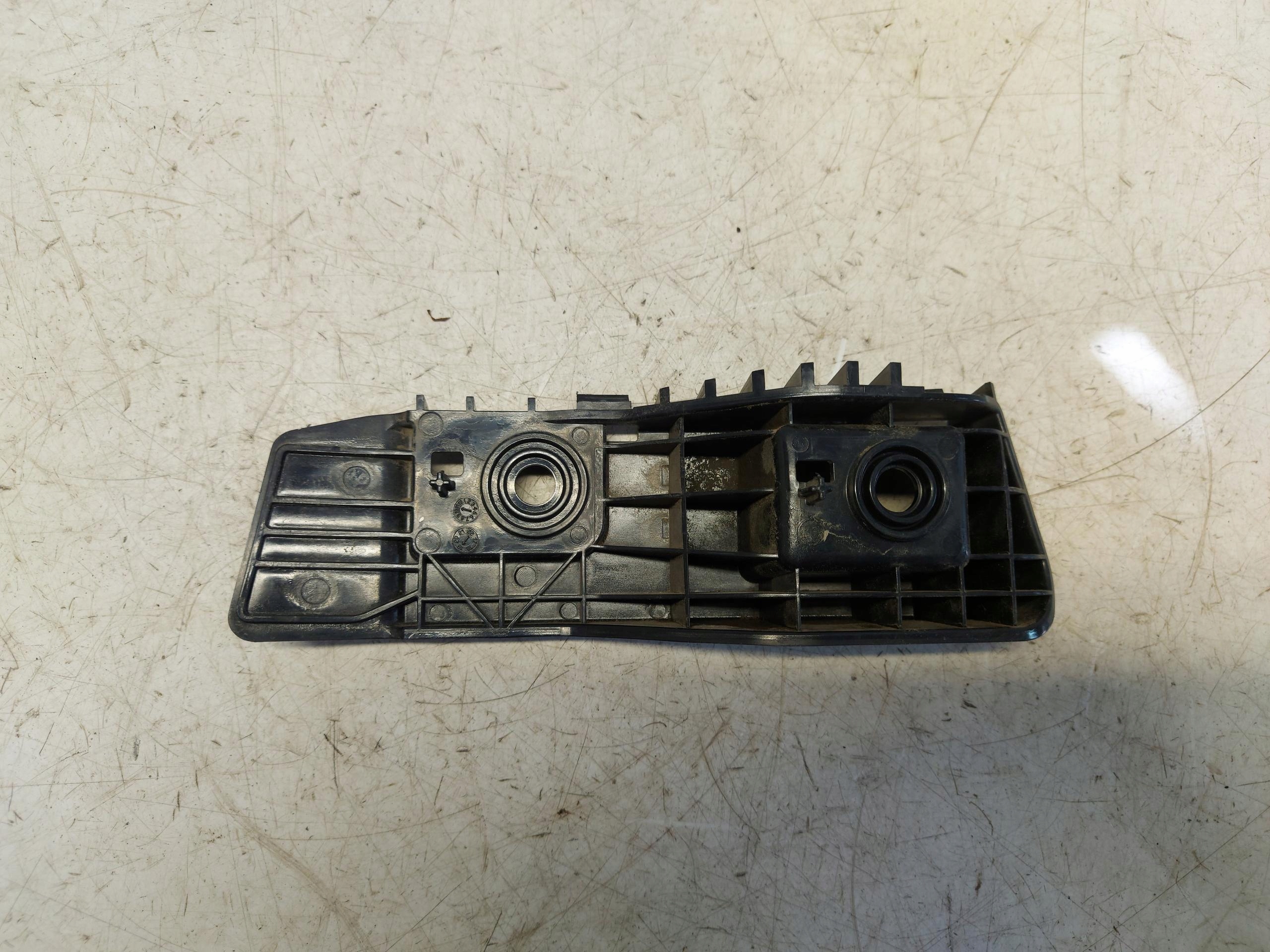 TESLA MODEL 3 bumper bracket left right
