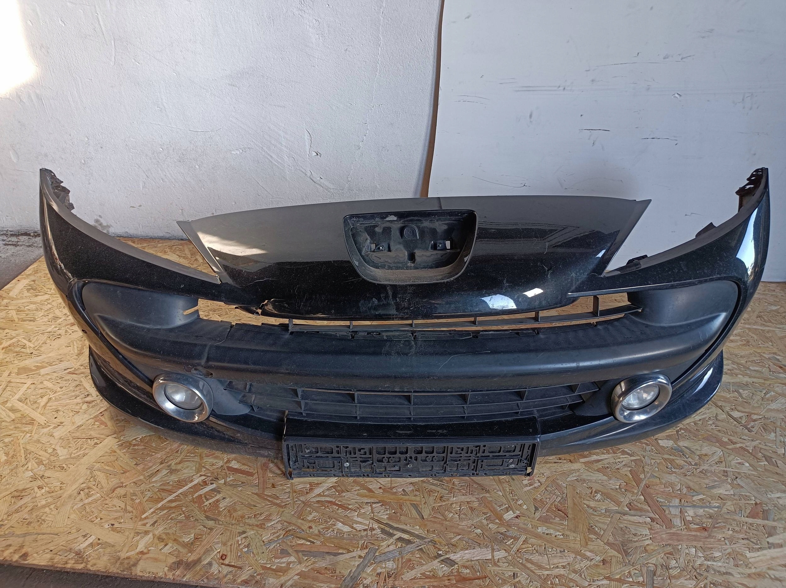 Paraurti anteriore Peugeot 207 2006-2013 pekniety
