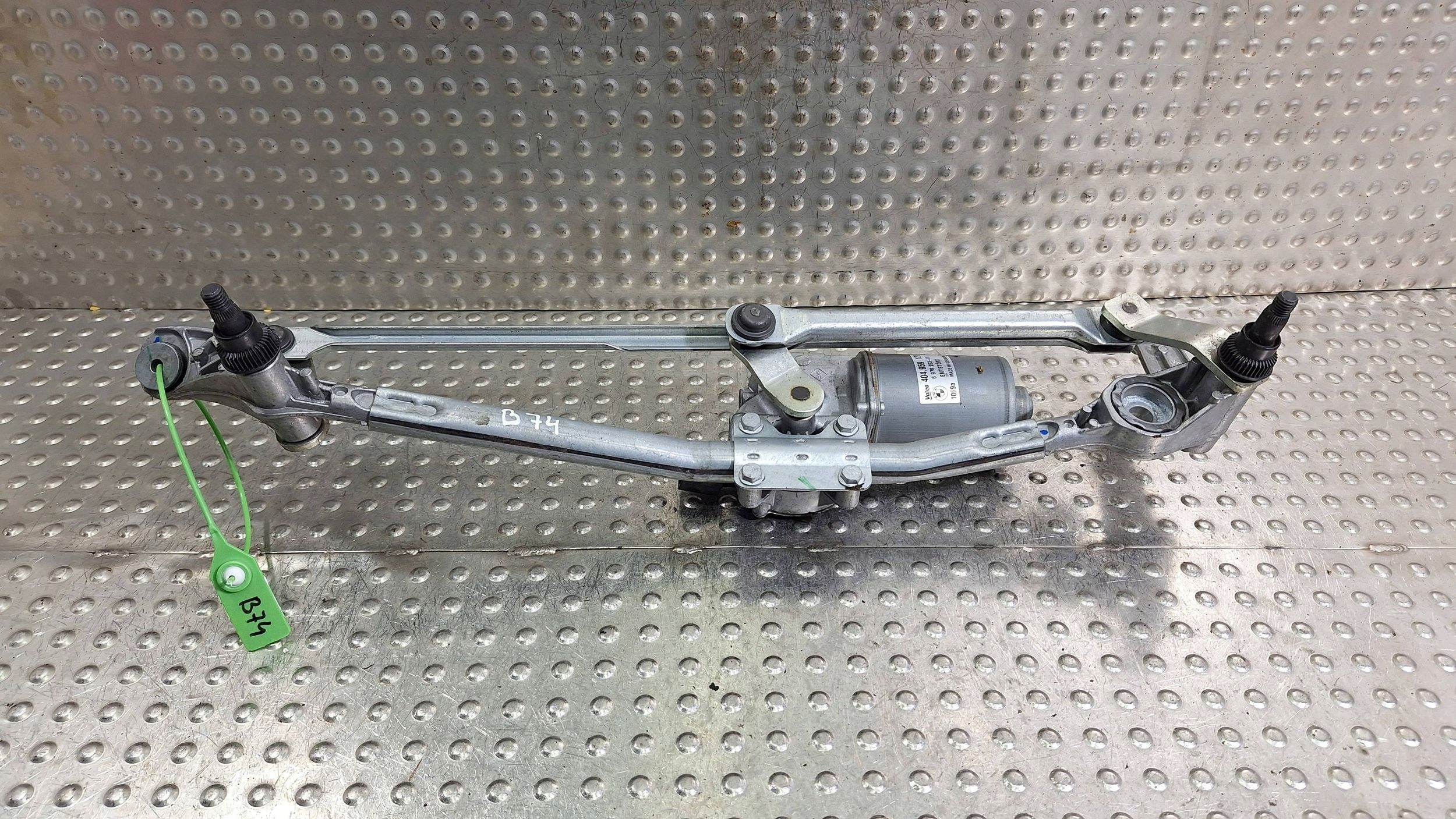 Gestänge Motor Wischer vorne 6978263 BMW 3 E90 E91 E92 E93 EUROPA