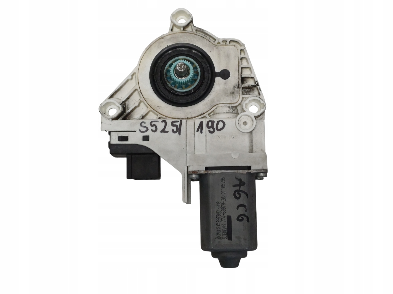 AUDI A6 C6 04- SILNICZEK SZYBY LEWY TYŁ 4F0959801C