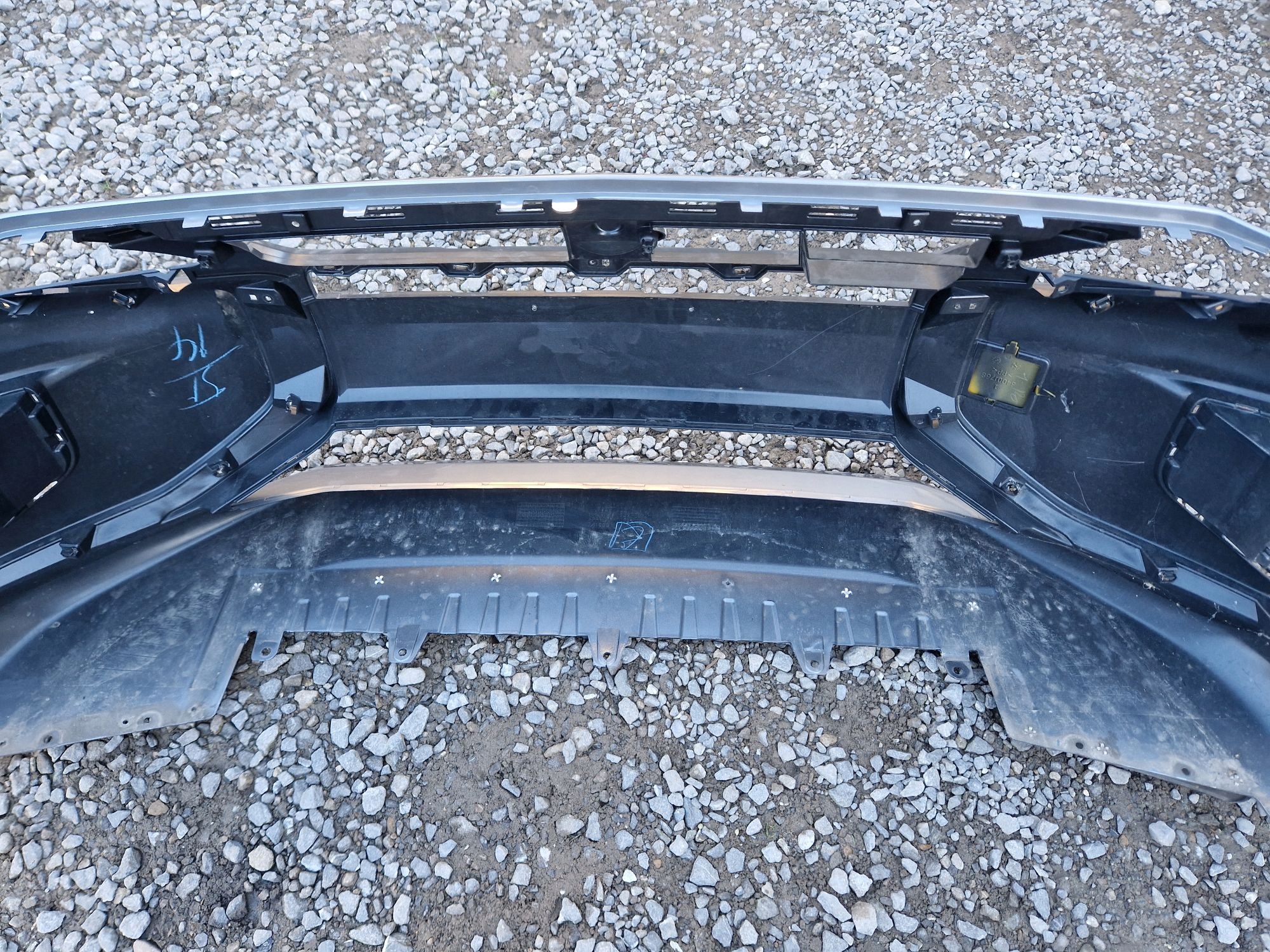 front bumper MITSUBISHI SPACE STAR II LIFT 19R