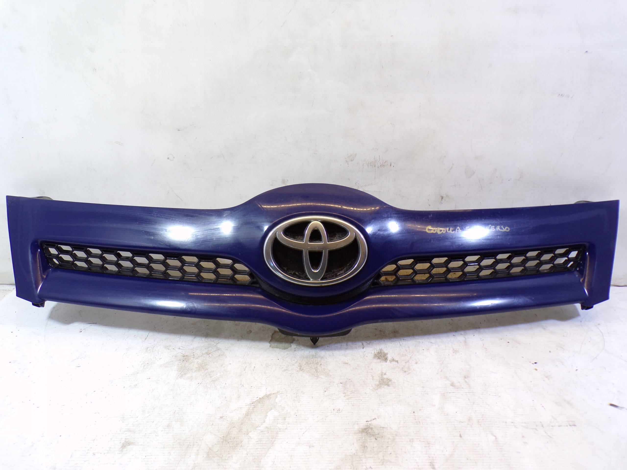 grill grille radiator TOYOTA COROLLA VERSO 2 II