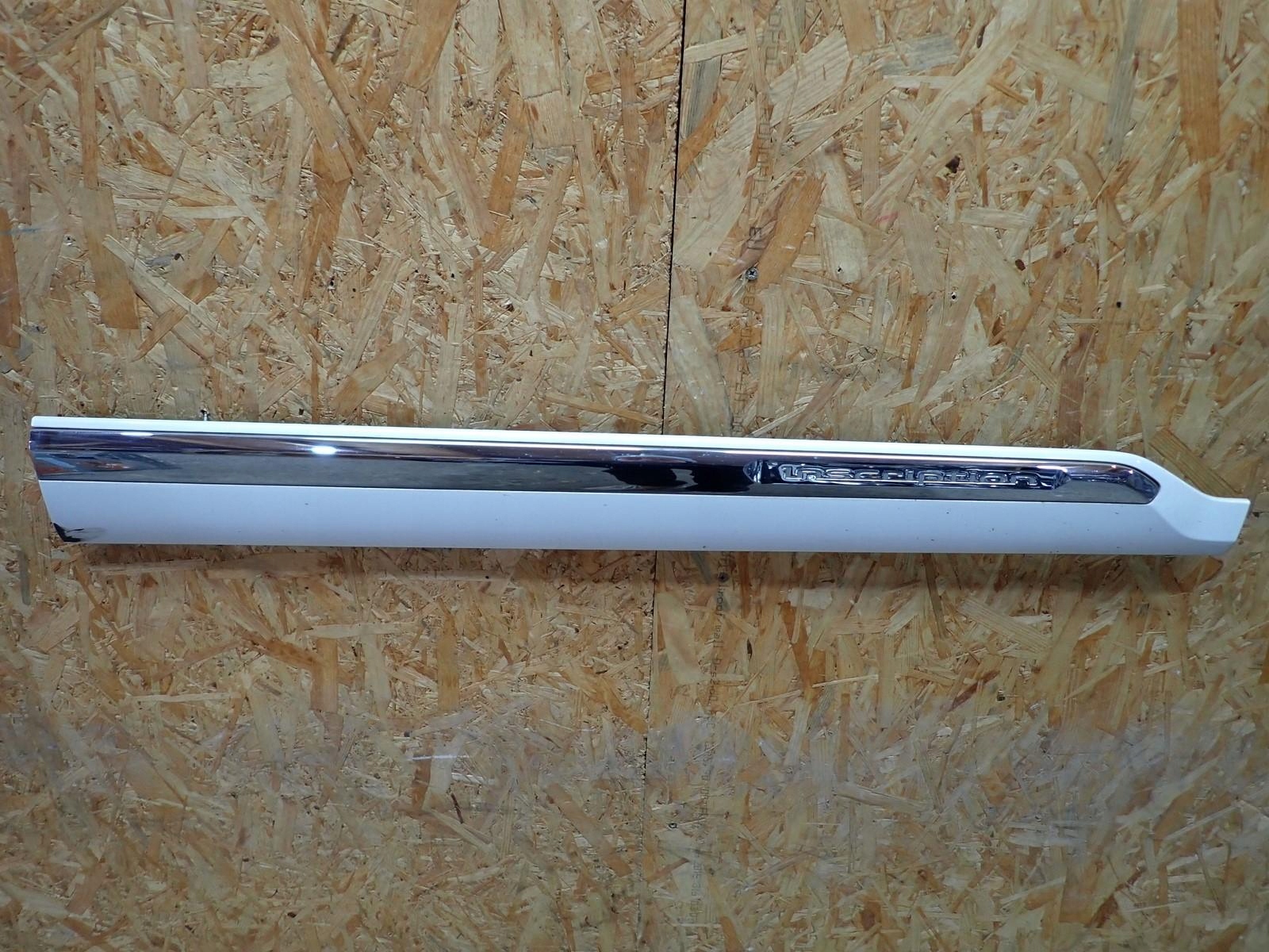 moulding for door right front right front VOLVO XC90 2 II 256 14- 31448428