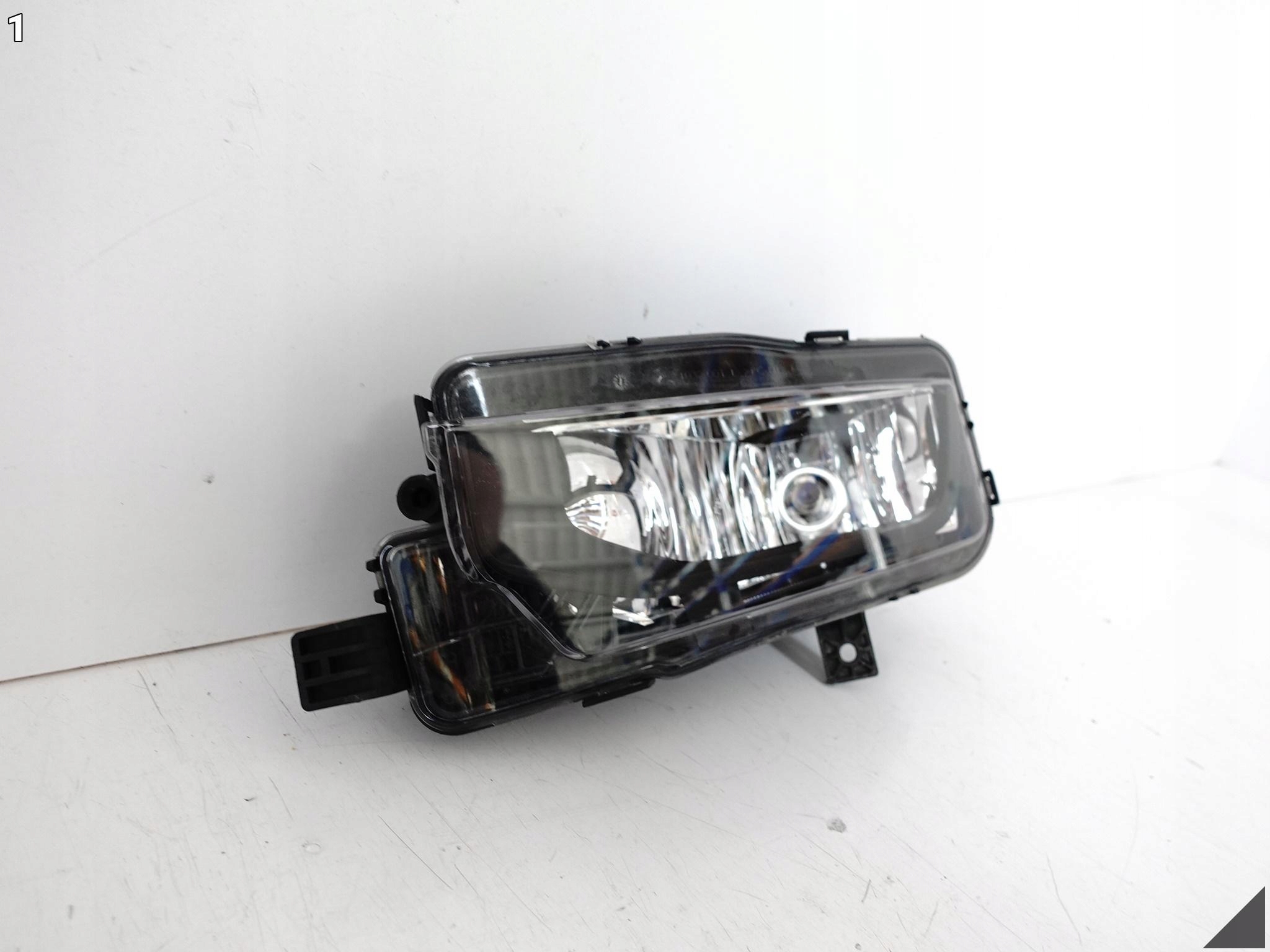 VW T6 7E0 TRANSPORTER 15-19 fog light left front