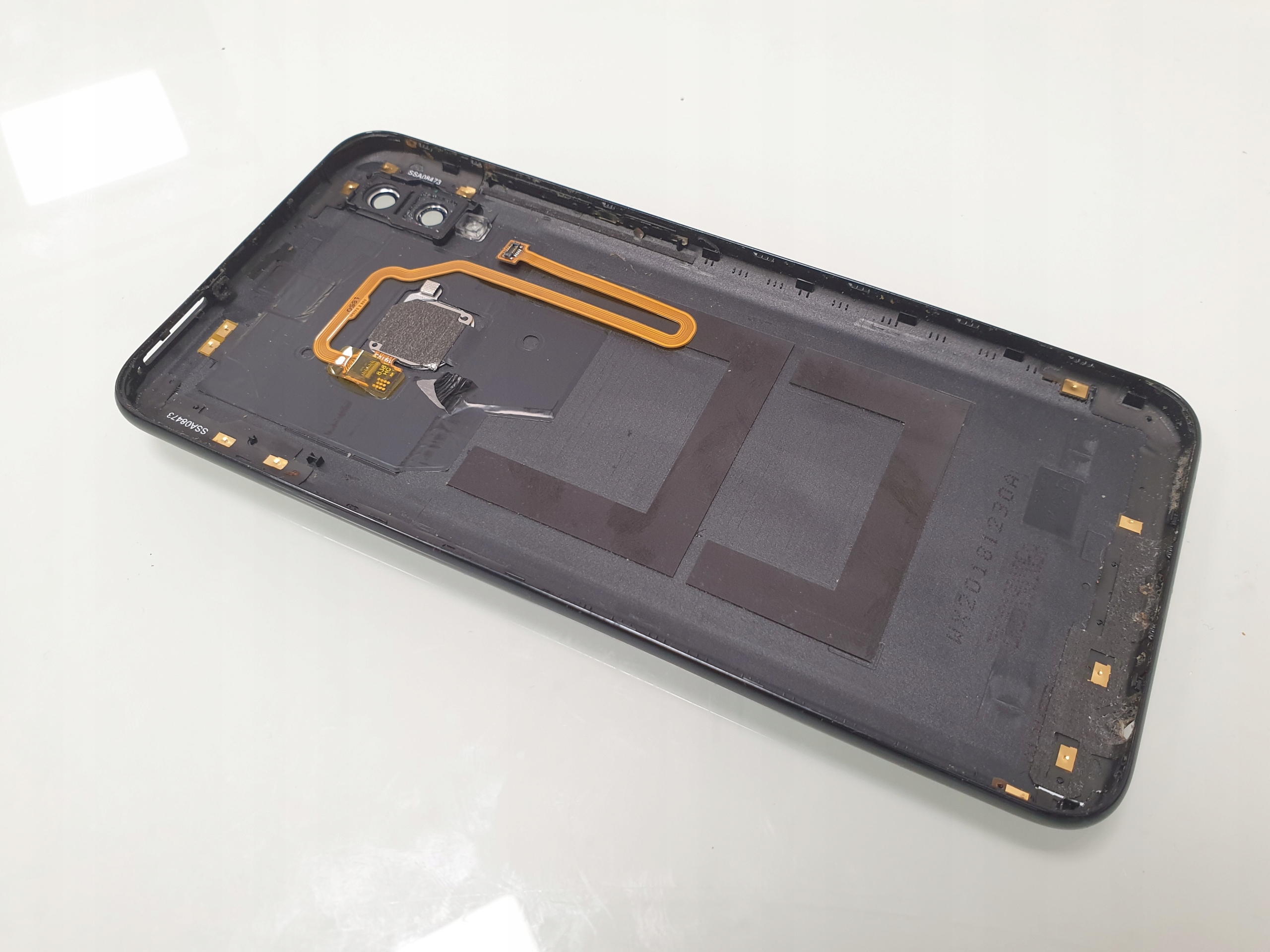 OBUDOWA KLAPKA BATERII HUAWEI P Smart 2019 POT-LX1 Pasuje do marki Huawei