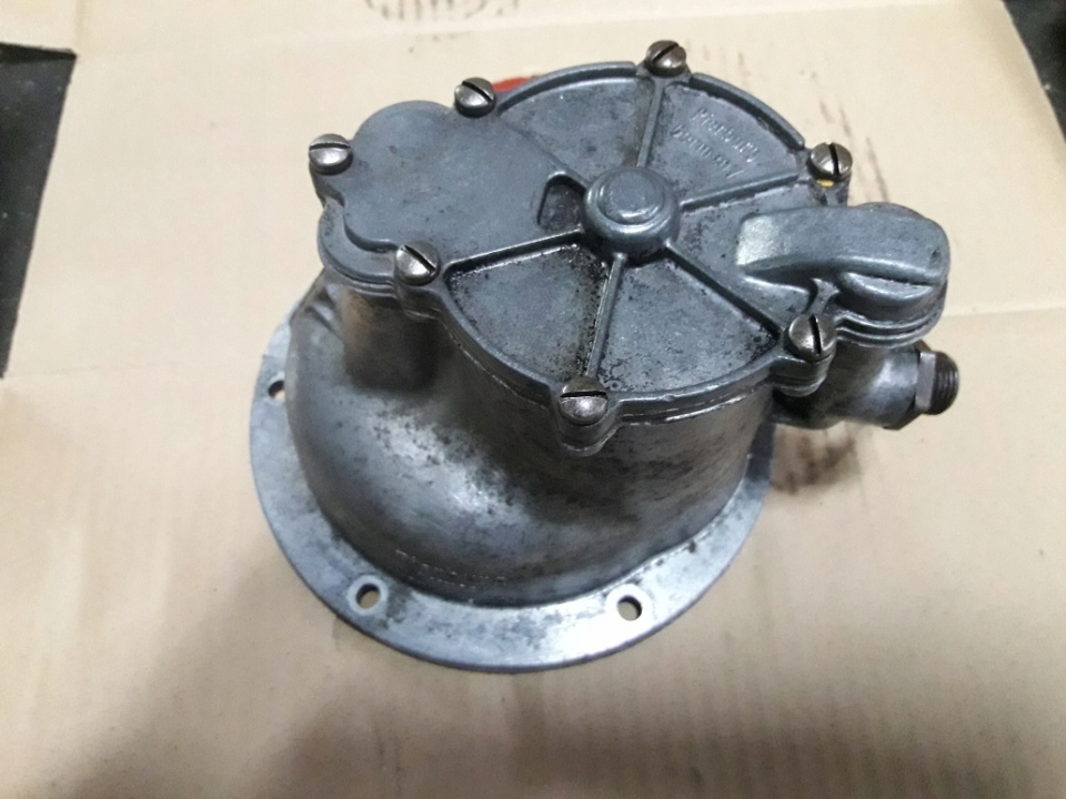 Vakum pompa Mercedes 123