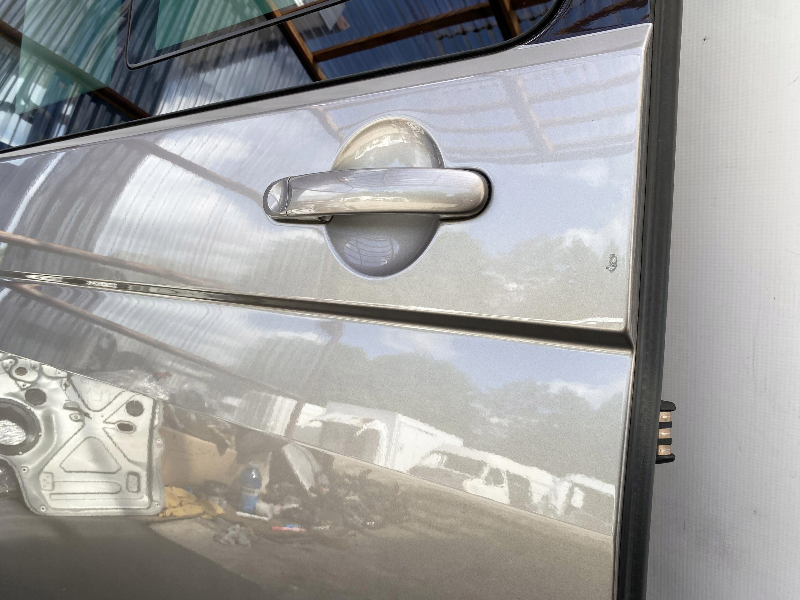 VW T6 MULTIVAN CARAVELLE 15- door SUWANE sliding side right Z window