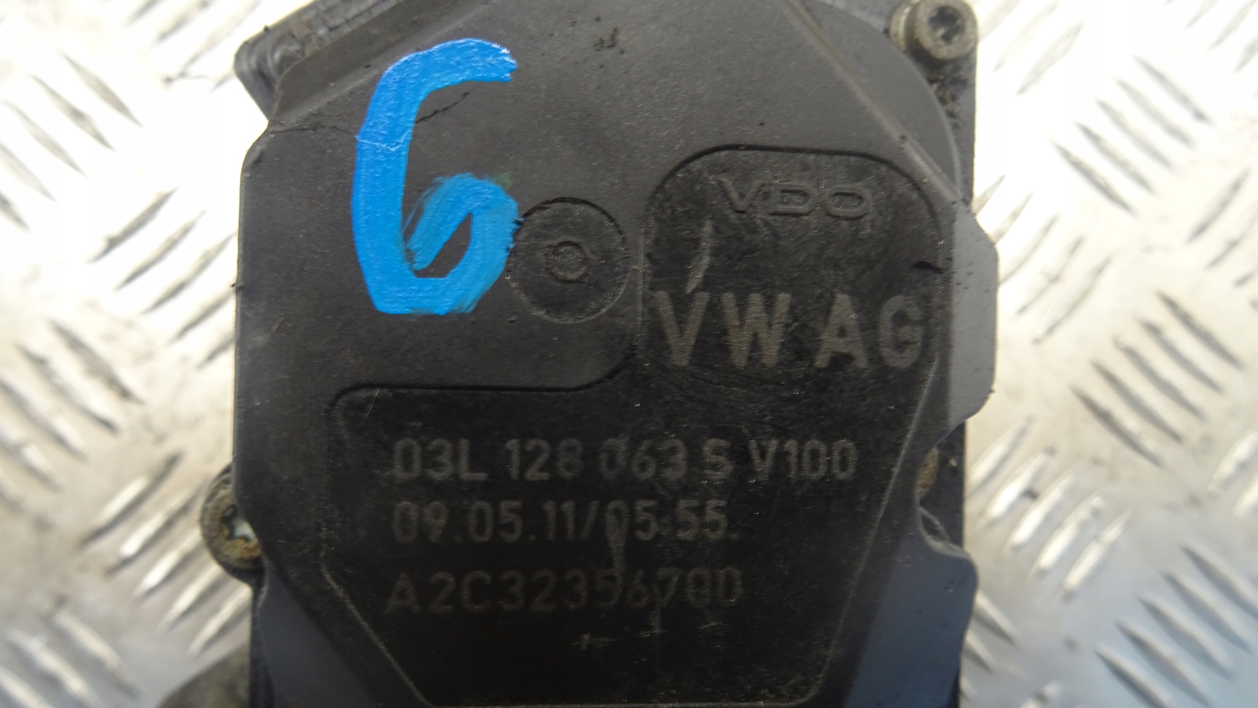 Valvola a farfalla 03L128063S 1.9 2.0 TDI VW CRAFTER