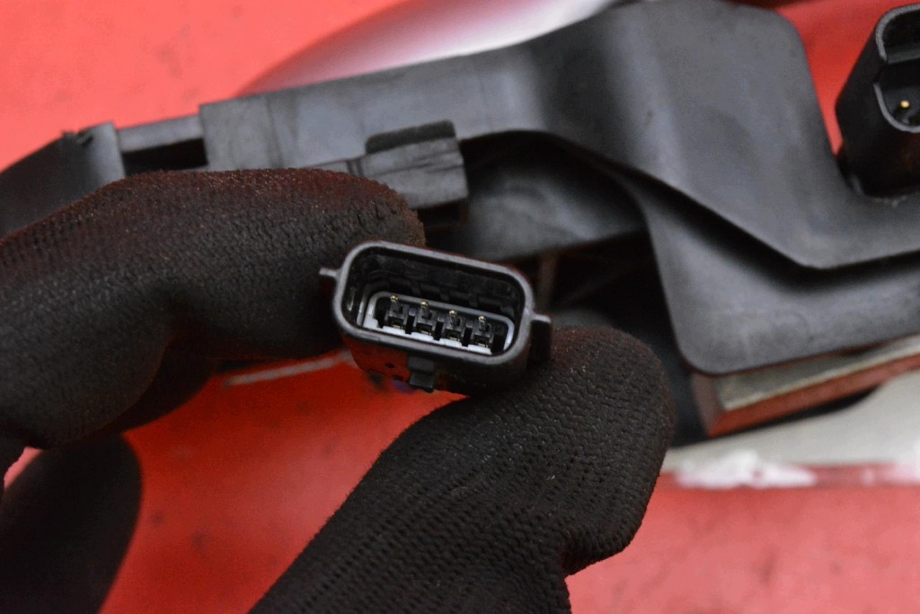 handle left front front SREBRNA 806070033R RENAULT GRAND SCENIC 3 III