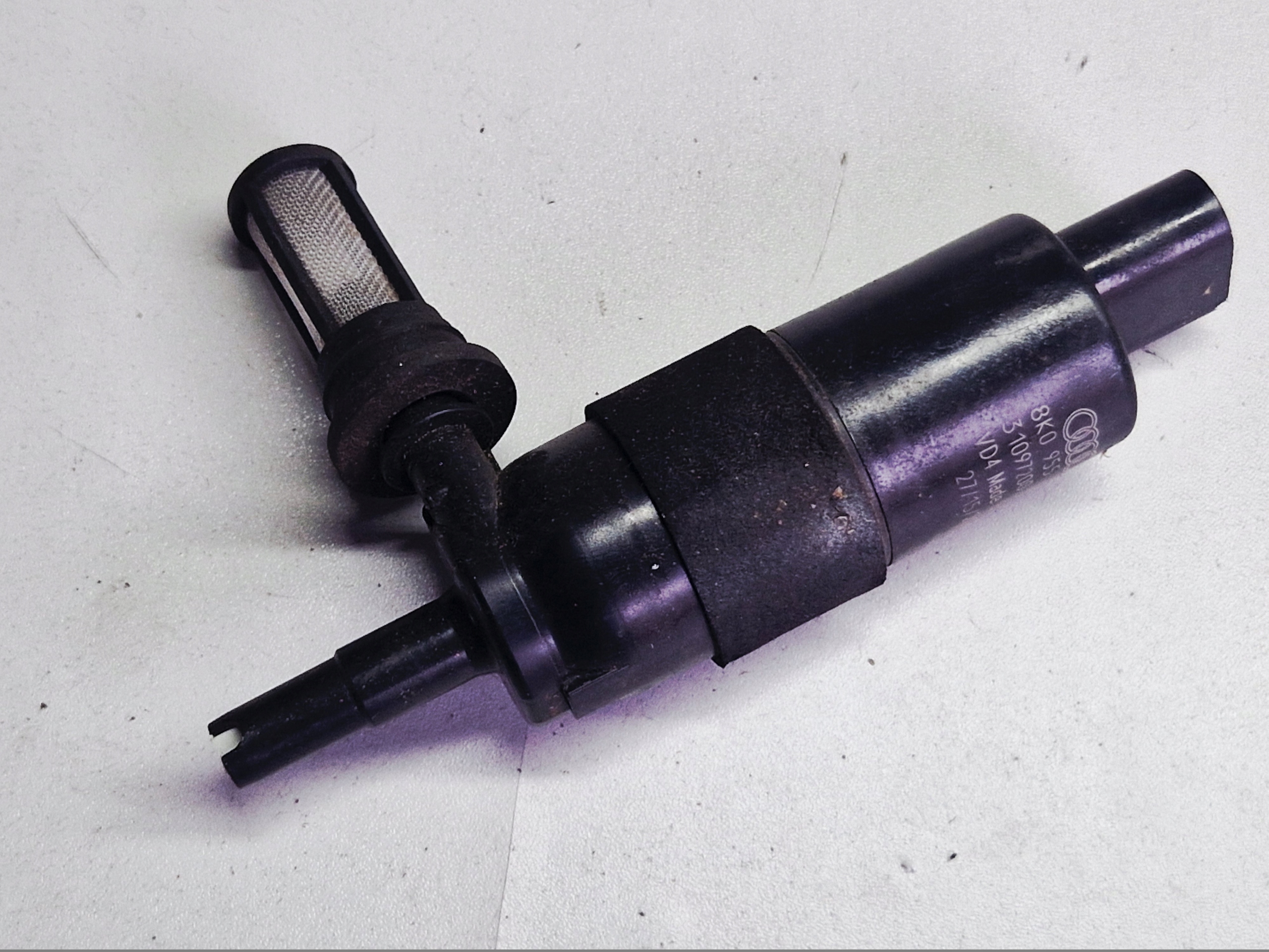 AUDI A4 B8 pump washers 8K0955681
