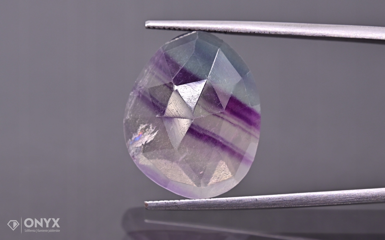 Fluorit fazetovaná nepravidelná růžice 20x16,5 mm