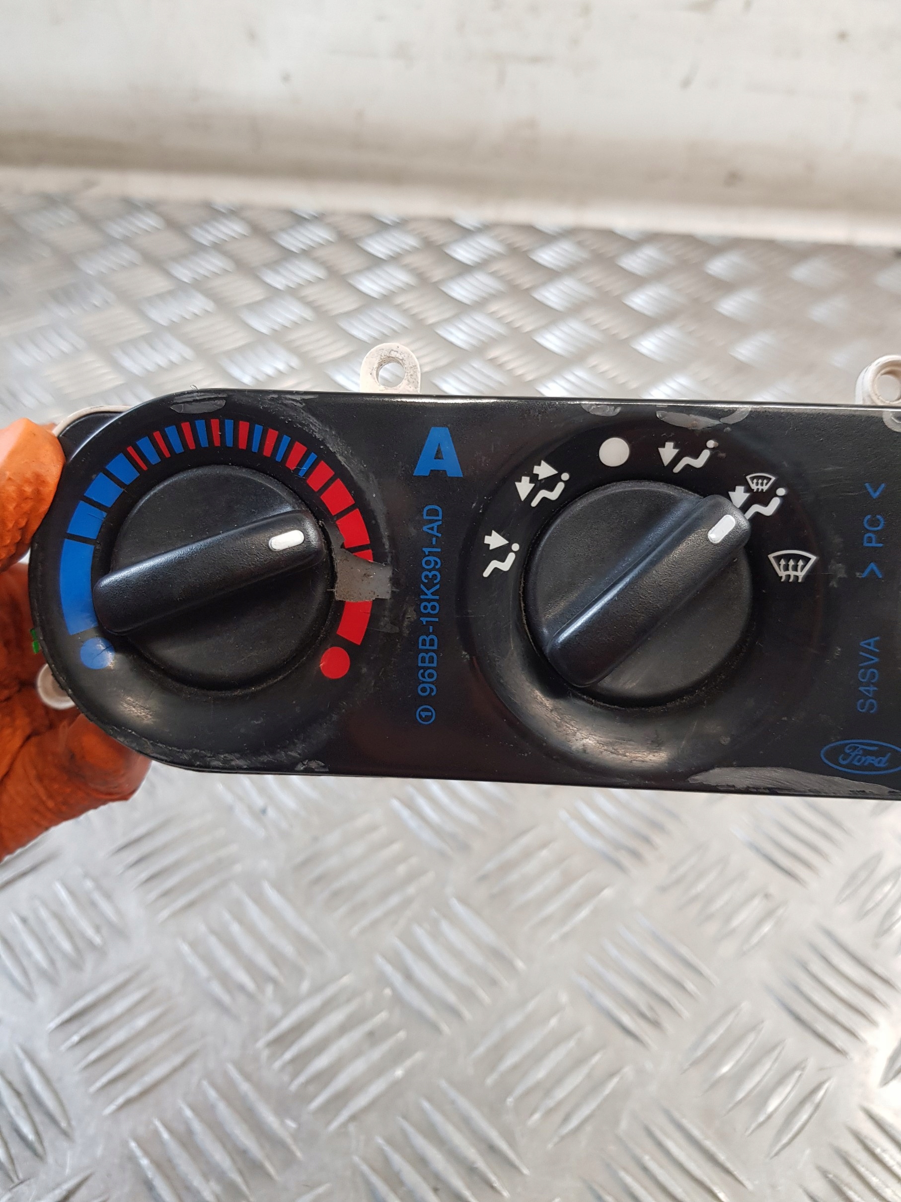 PANEL bocchette 97BW18D451A FORD MONDEO MK2 99R