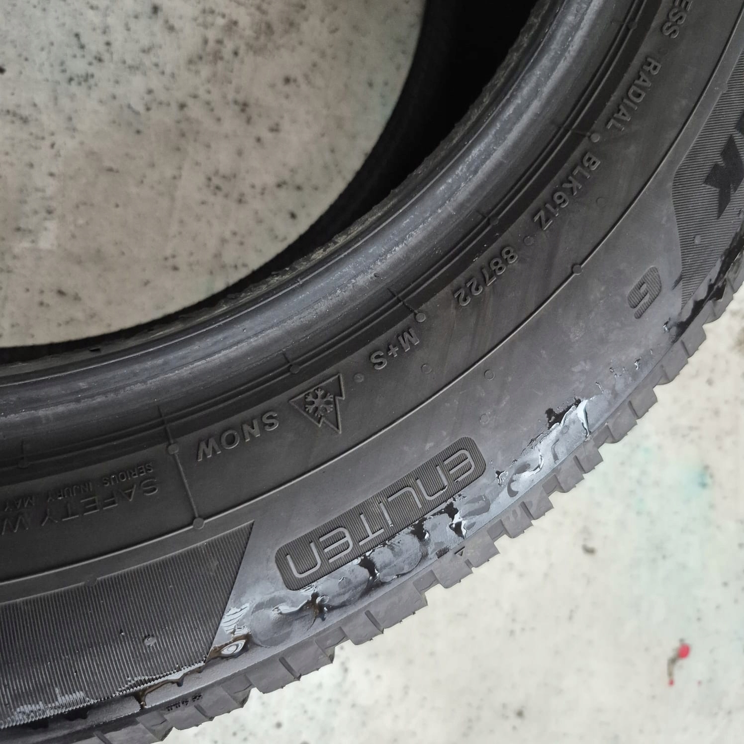BRIDGESTONE BLIZZAK ROTATION tyres winter 235/55R18