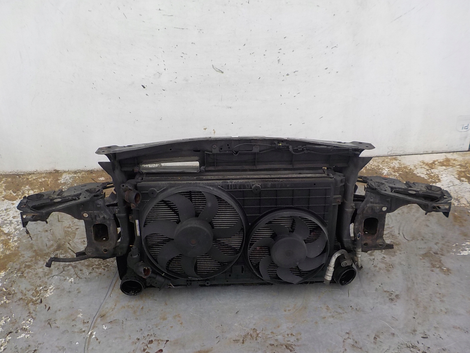 268 SKODA OCTAVIA II 1.9 TDI support panel for radiators sider radiator