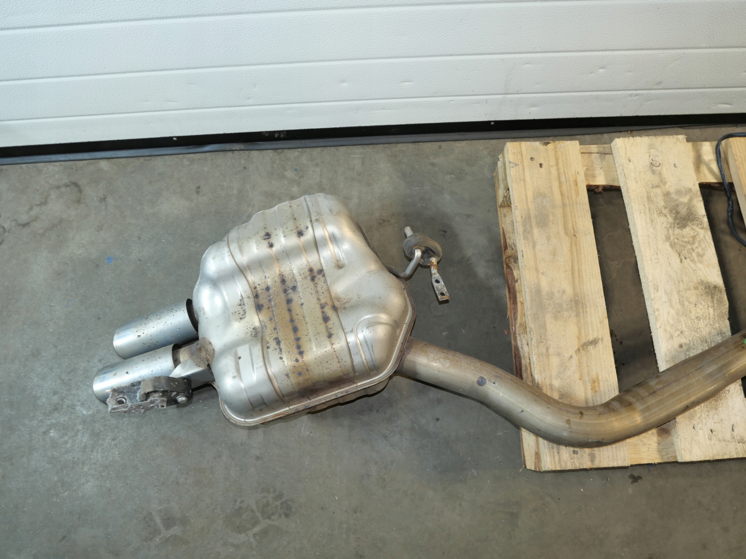 AUDI A5 8T 8T0 muffler, exhaust 8K0253211AG