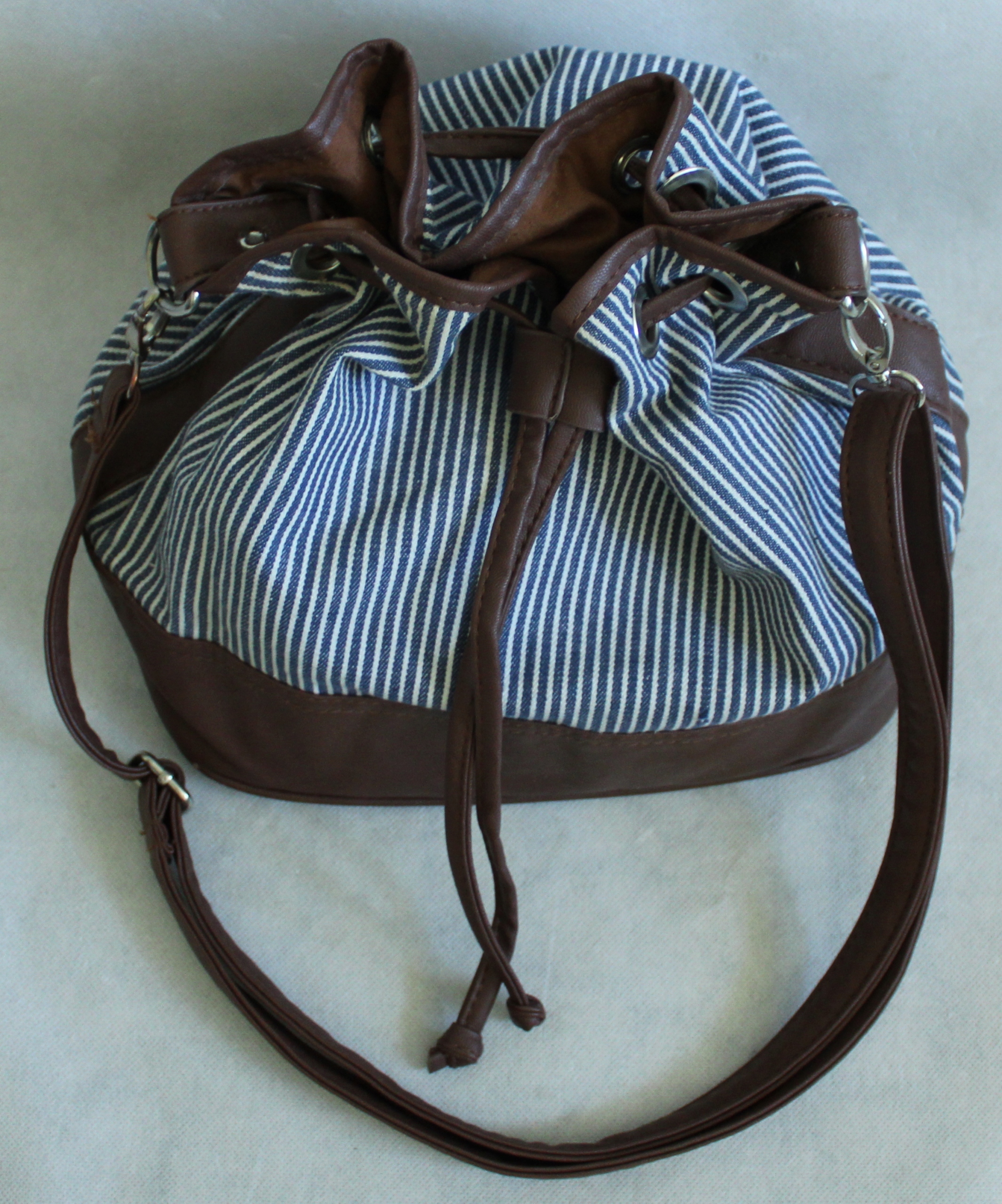 TOREBKA WOREK W PASKI