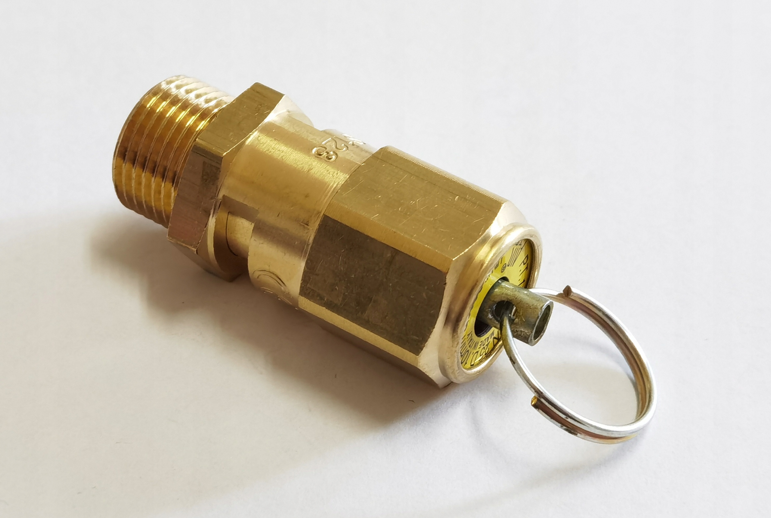 

Zawór bezpieczeństwa do sprężarki 3/8" 12 Bar