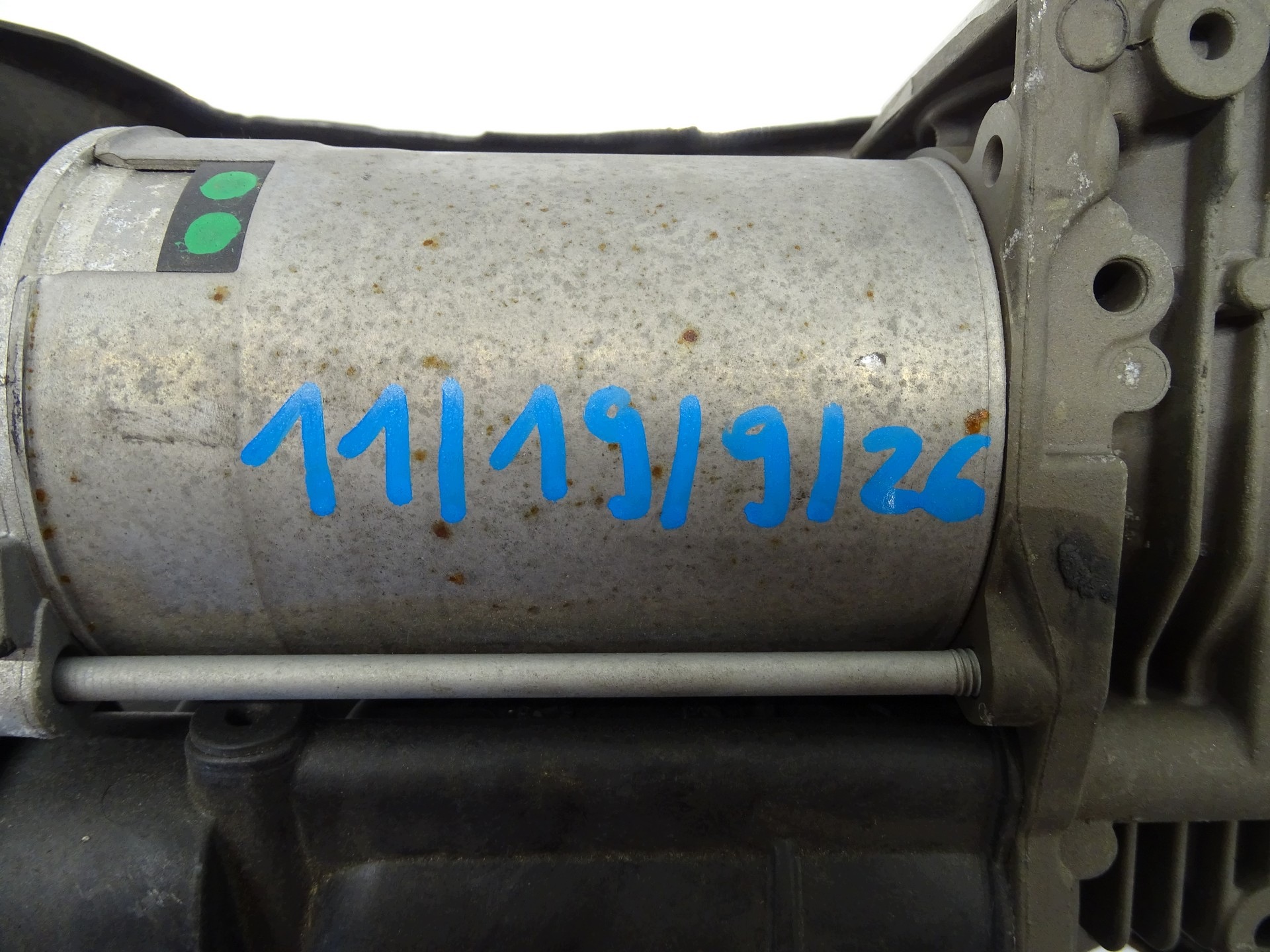 compressor; springing PNEUMATYCZNEGO BMW X5 E70 6859714