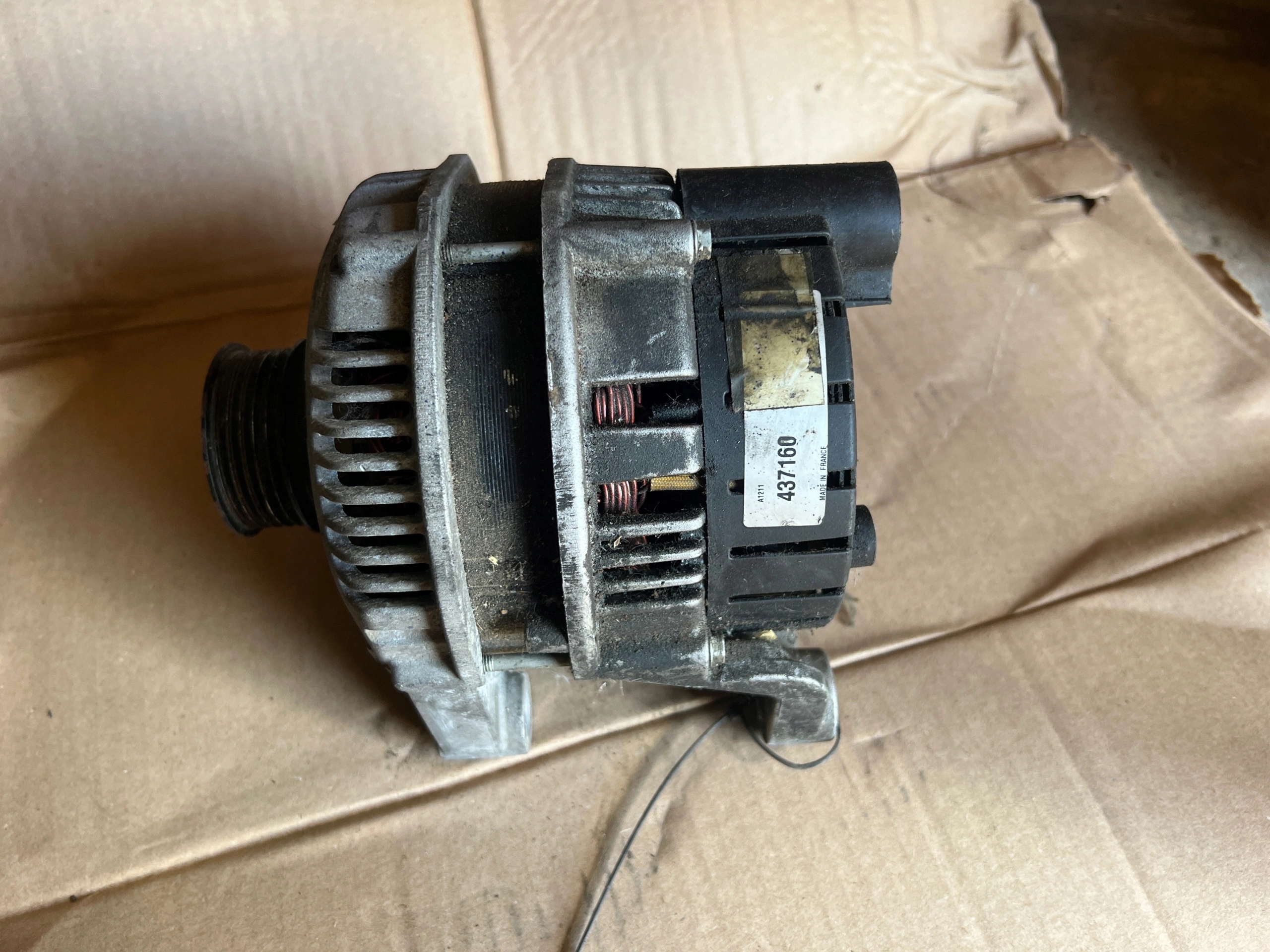 BMW X5 E53 ALTERNATOR S542264A A14VI29+ 150A