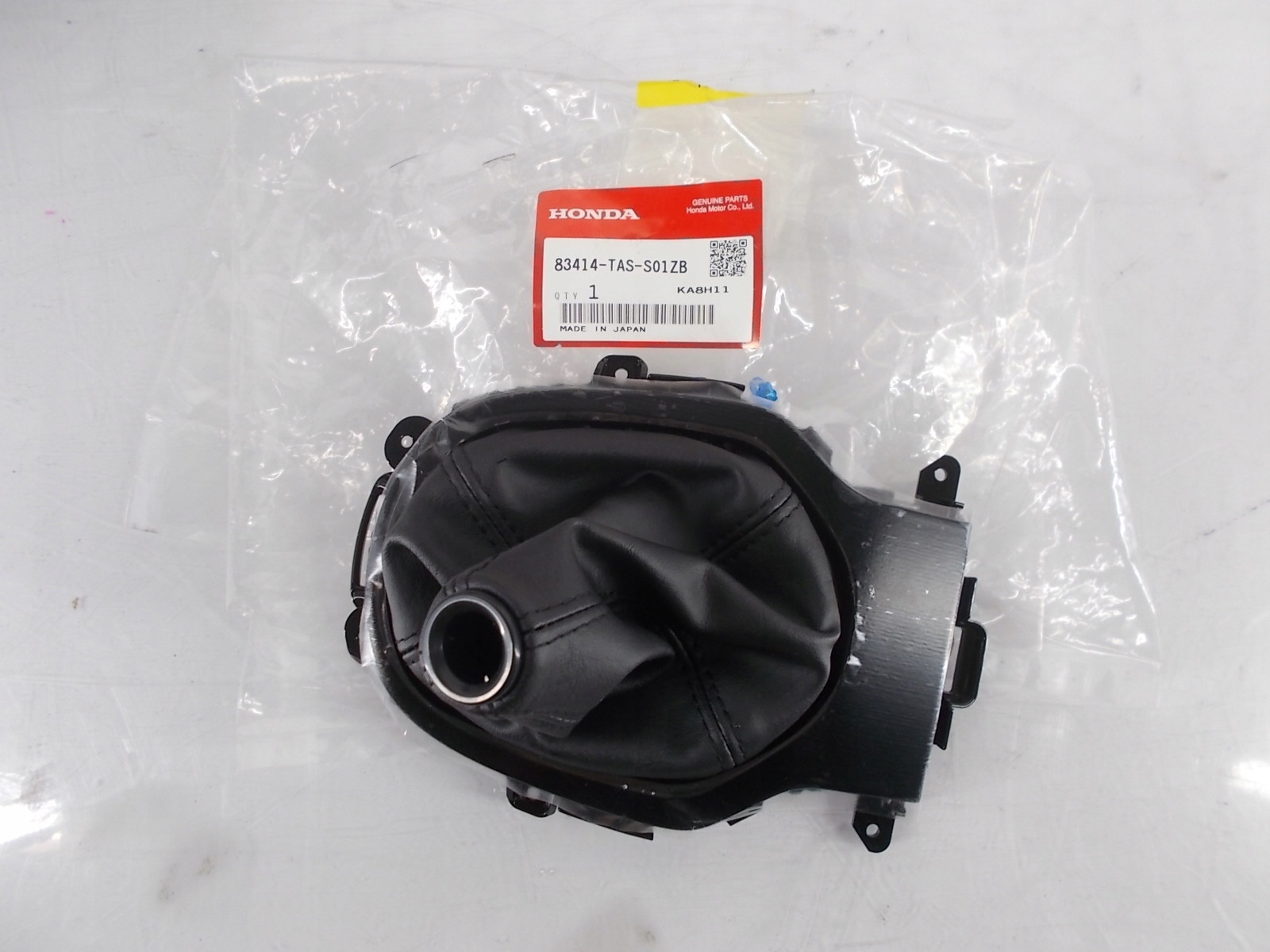 83414TASS01ZB - HONDA JAZZ IV НОВЫЙ ОРИГИНАЛ