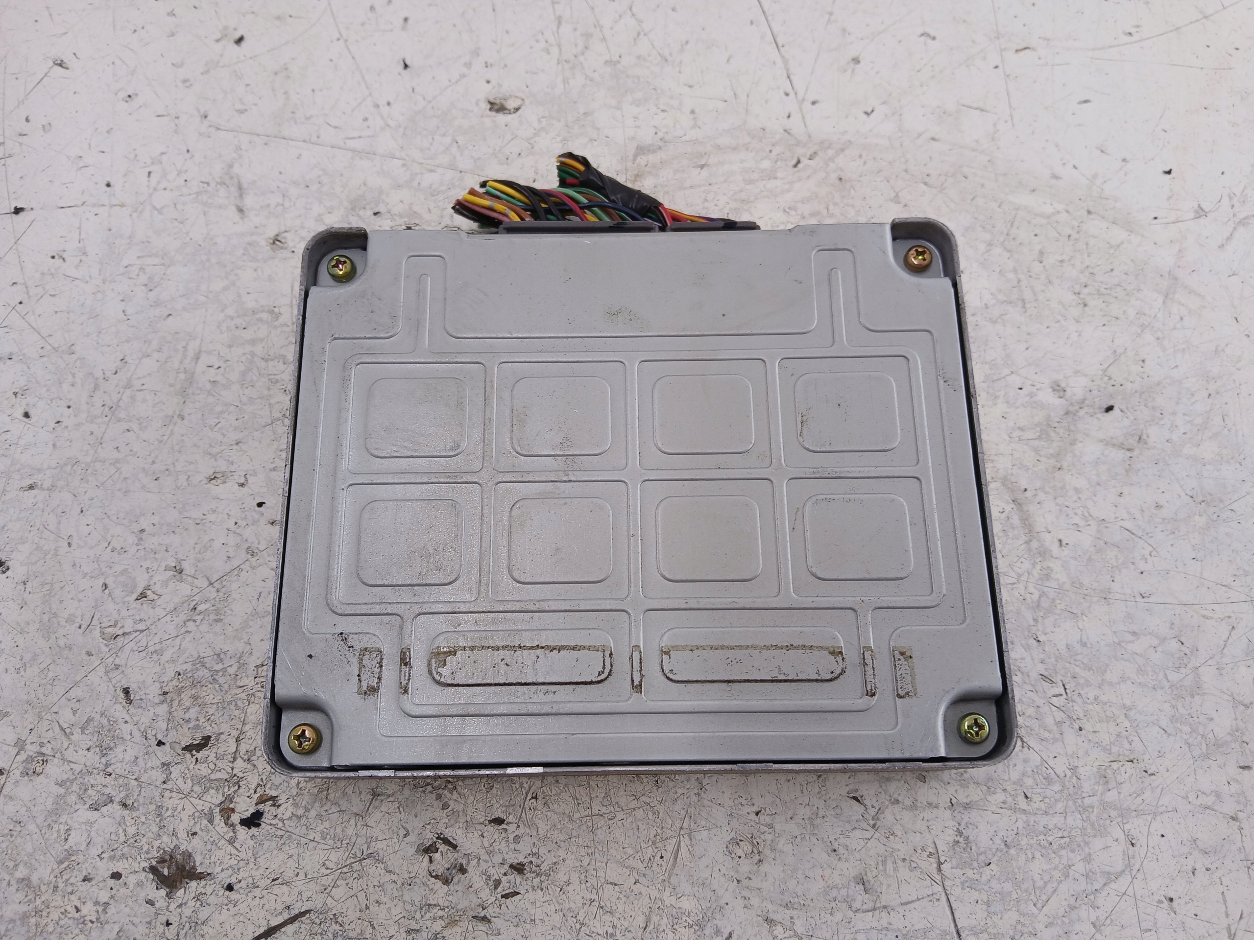 TOYOTA COROLLA E11 1.3 control unit of the engine 89661-1A760