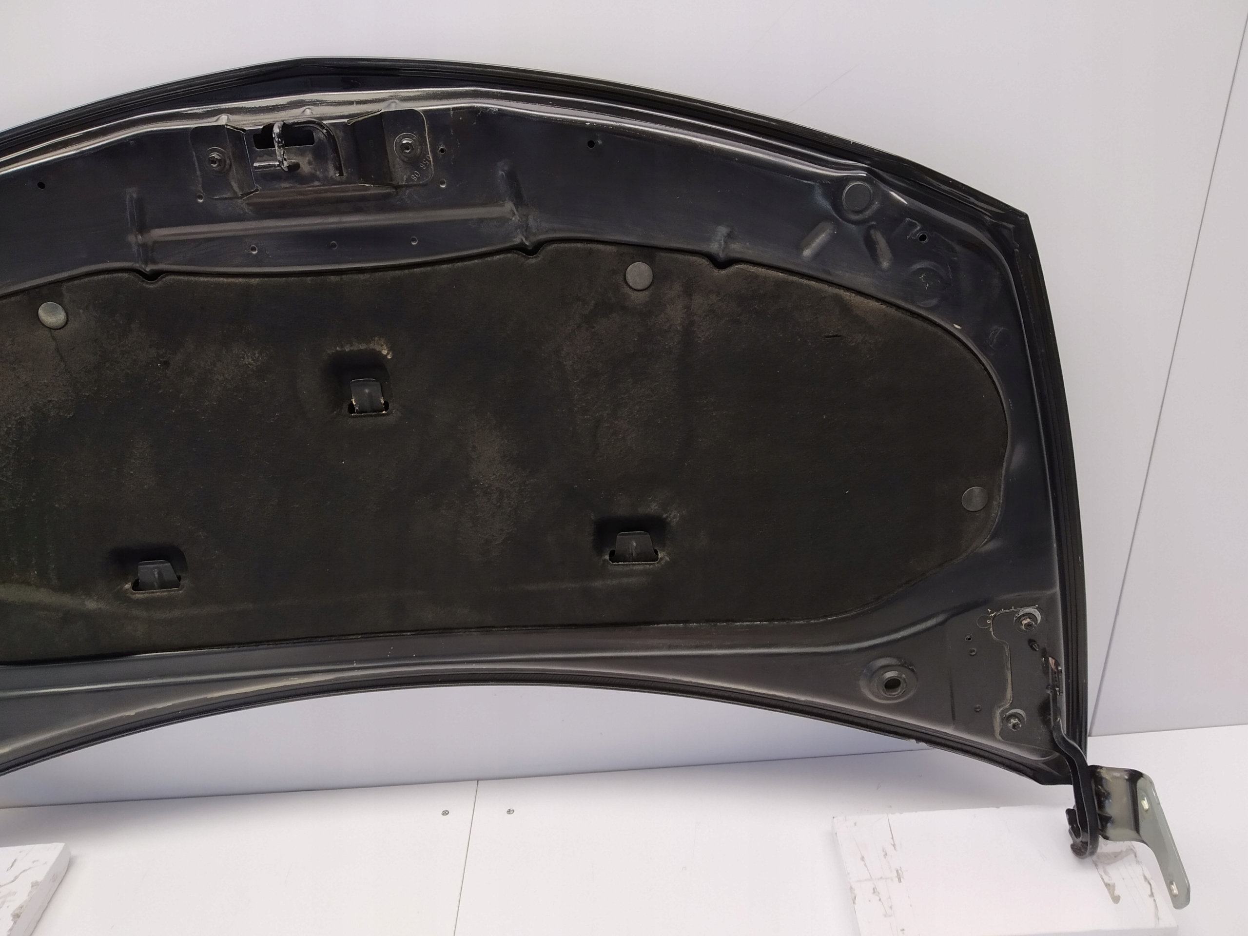 Renault Clio III bonnet front hinges wyciszenie black