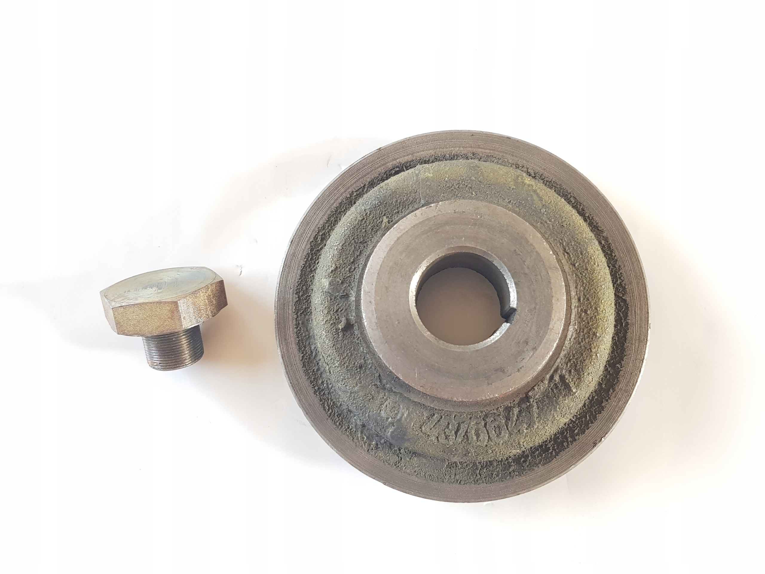 KOŁO PASOWE WAŁU KORBOWEGO + ŚRUBA POLONEZ GAŹNIK