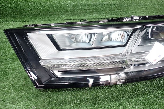 AUDI Q7 FULL LED 15-19 reflektor left light left 4M0941773C
