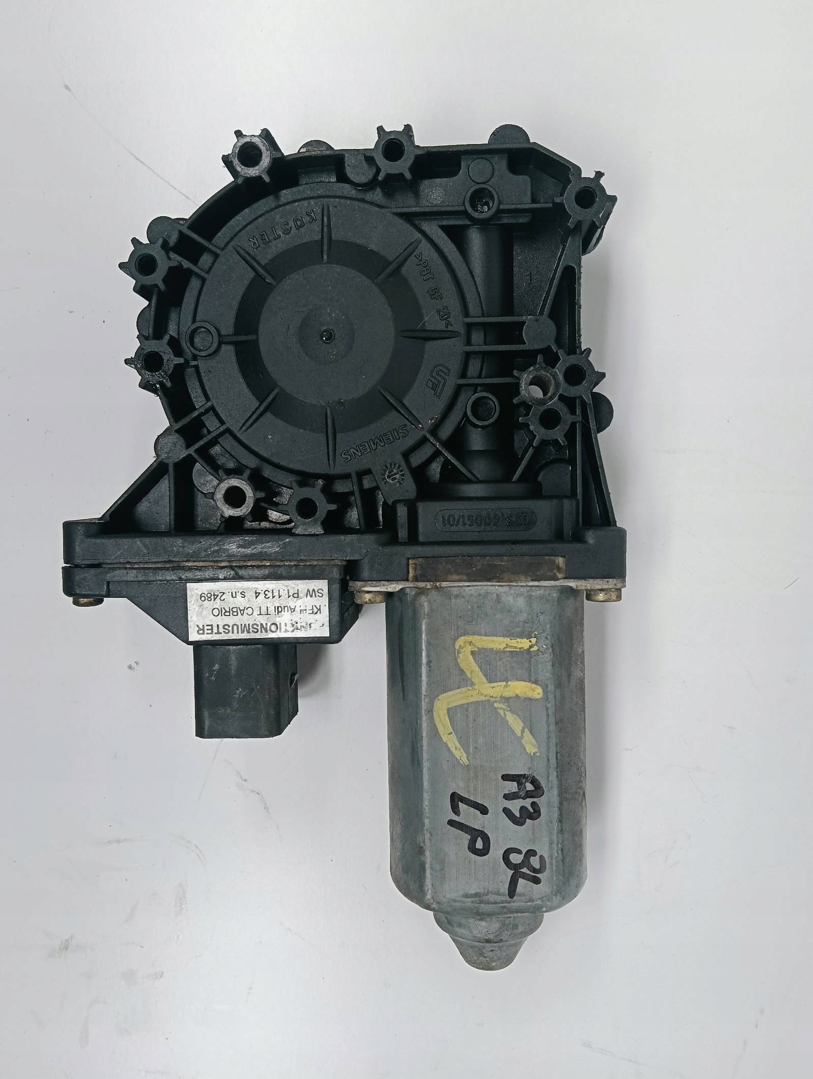 Micro moteur Vitres Gauche Avant Audi TT CABRIO 8N7959801