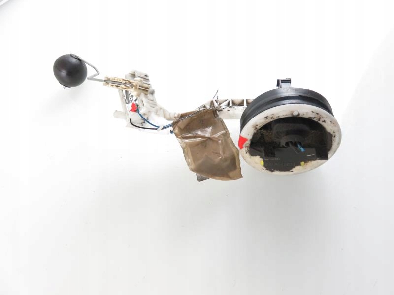 PŁYWAK VW PASSAT B5 1.9 TDI 4MOTION 221824073