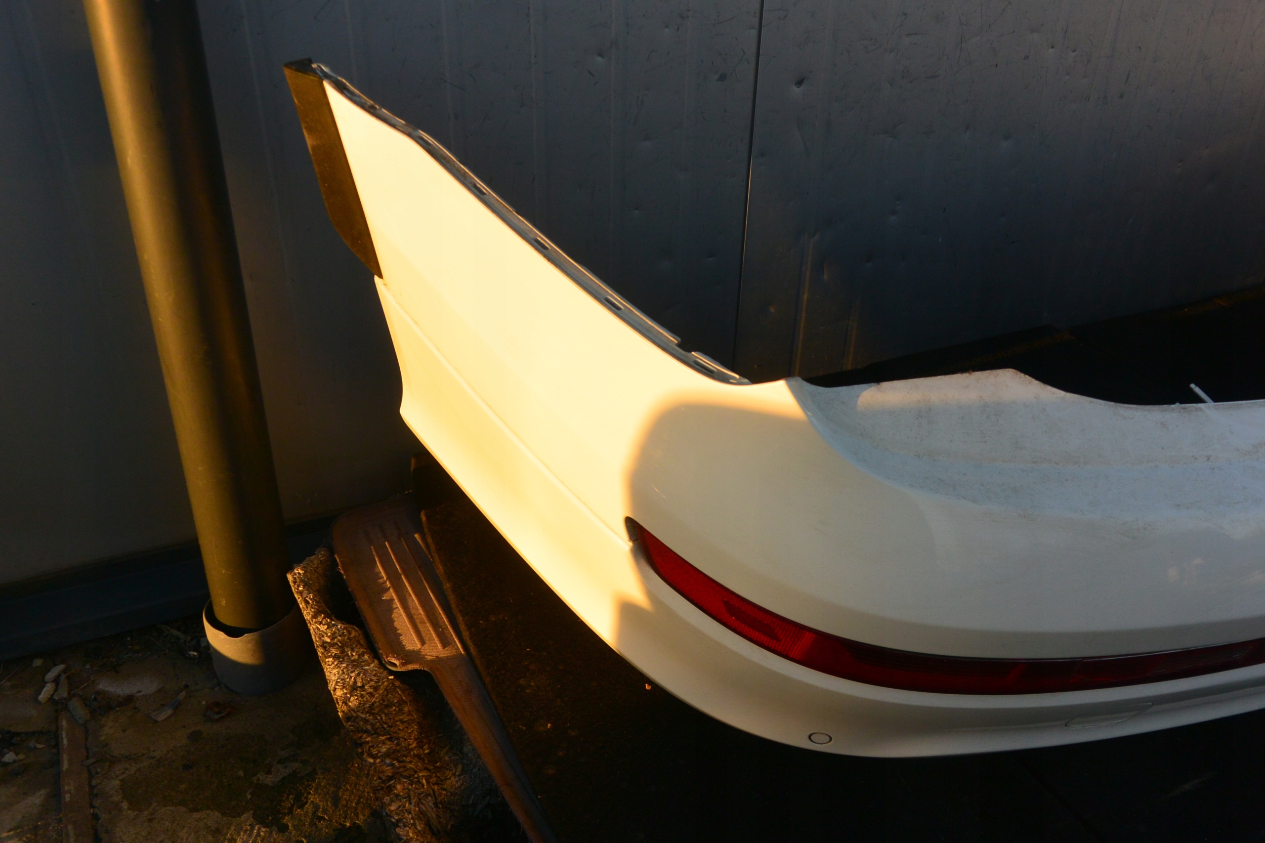 bumper rear part PDC S-LINE AUDI Q7 4L LR9A