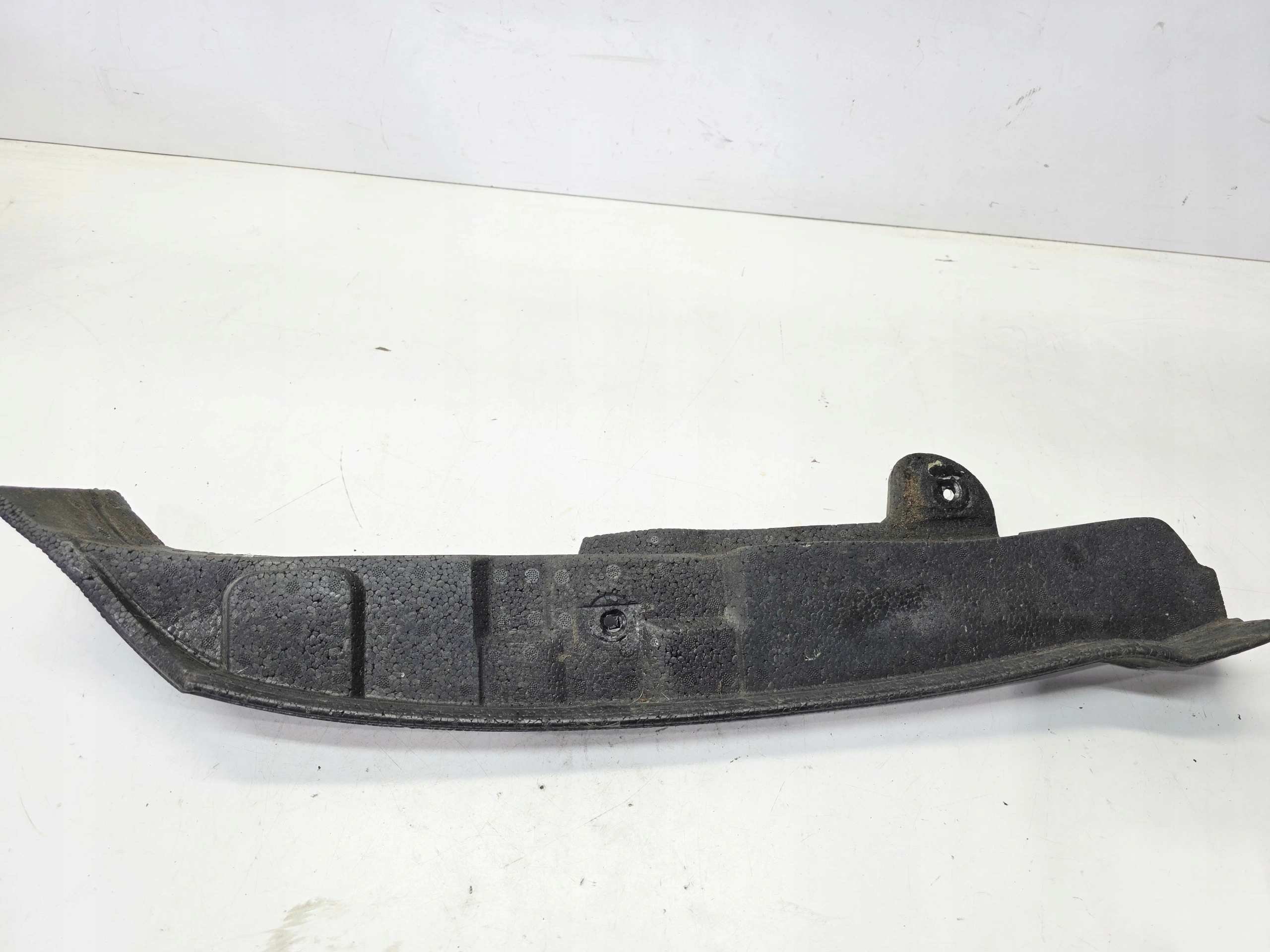 Insonorisation Aile Gauche STYROPIANOWE AUDI A6 C6 4F0821111