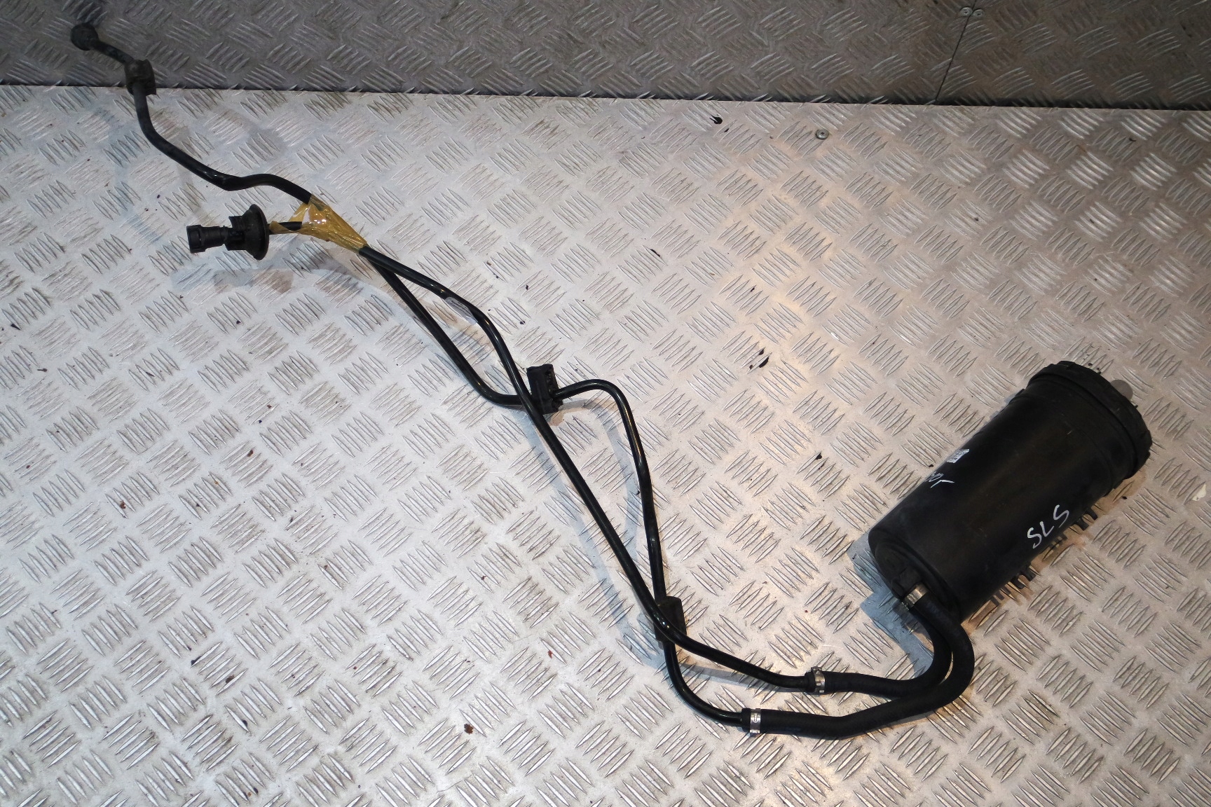 Вугільний фільтр MERCEDES SLS A1644700659