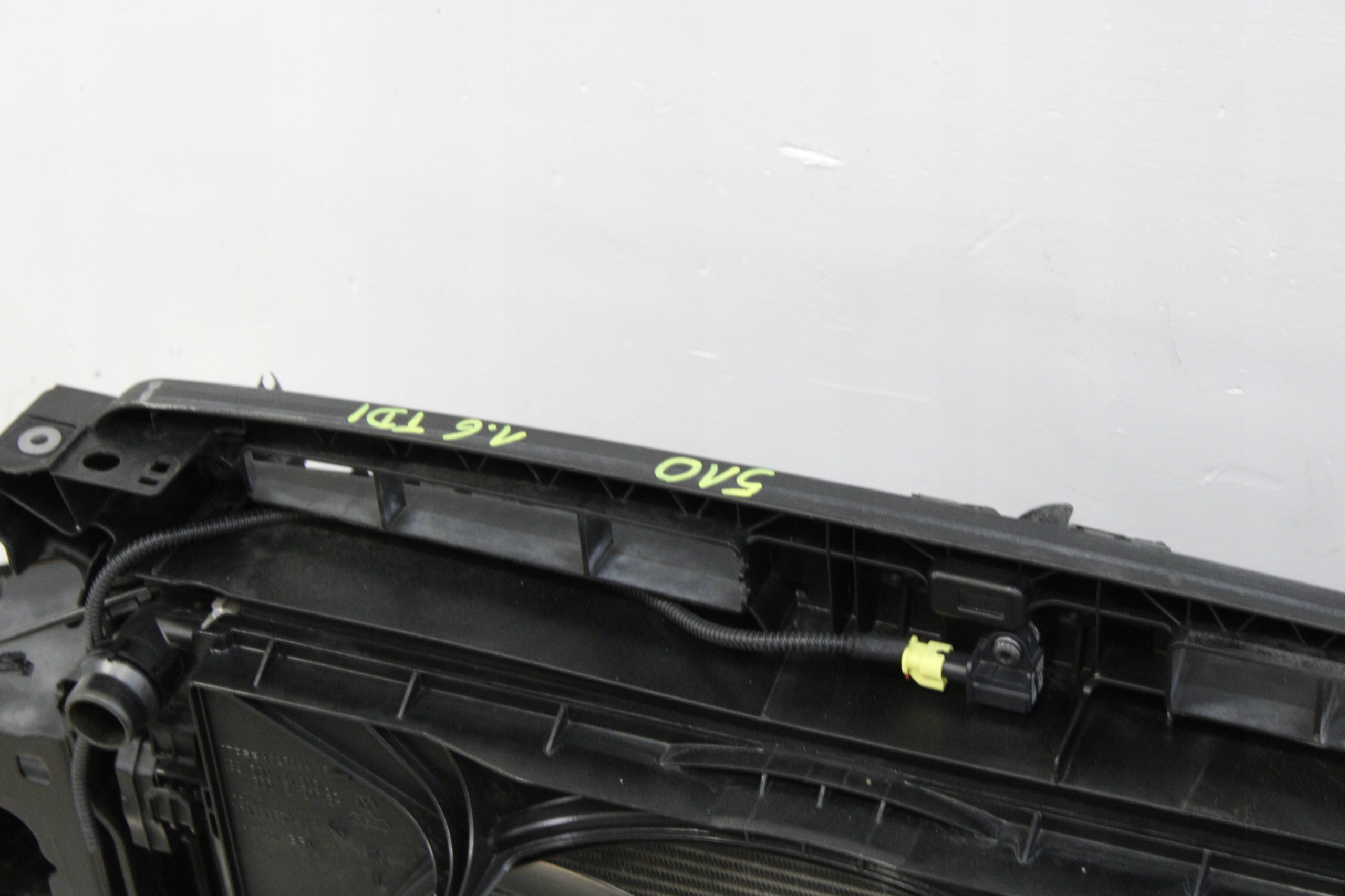 support panel for radiators front radiator pillar VW GOLF SPORTSVAN 510 1,6 TDI