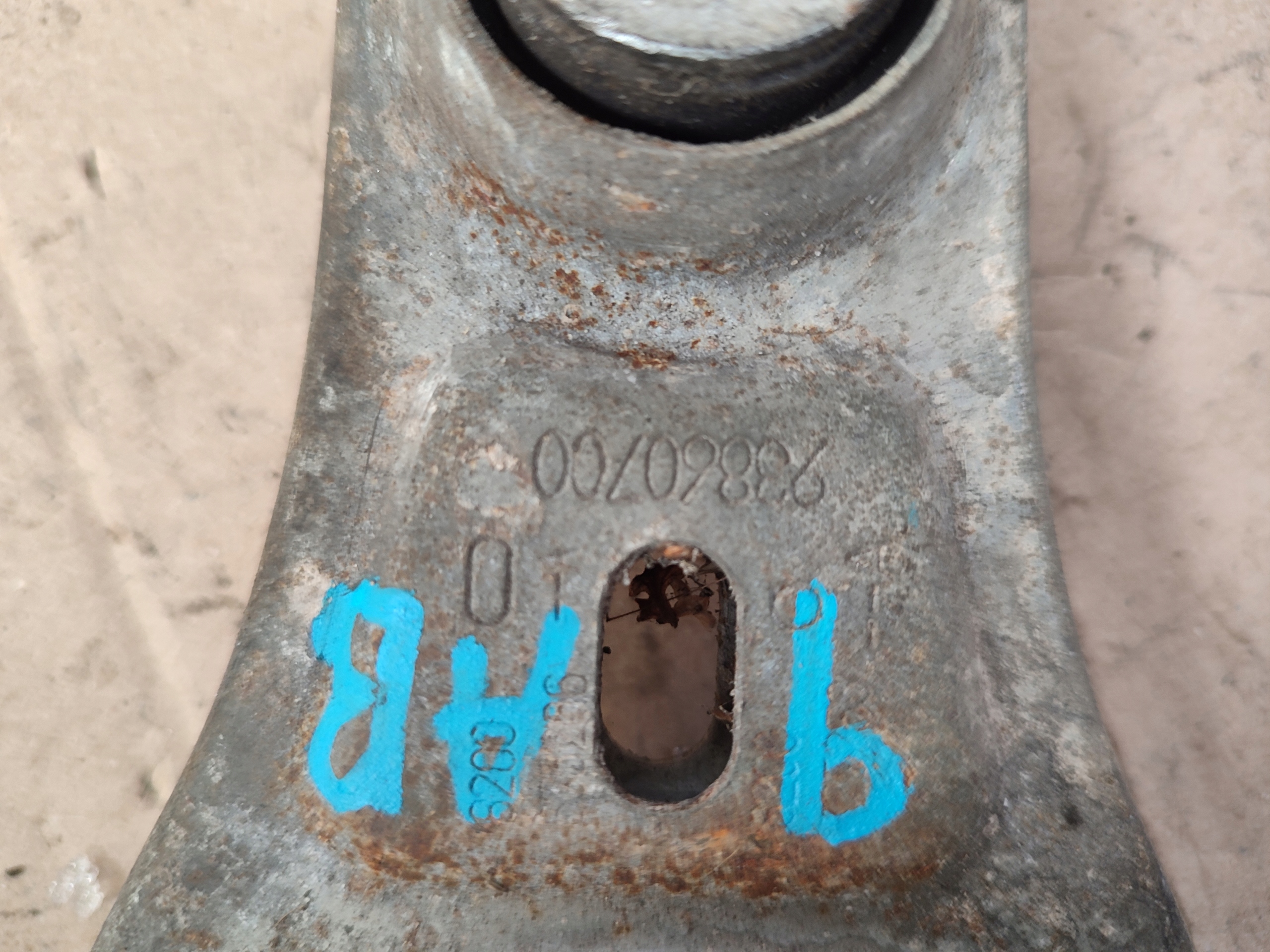 holder engine mount RENAULT MASTER MOVANO III 2.3 DCI 93860700