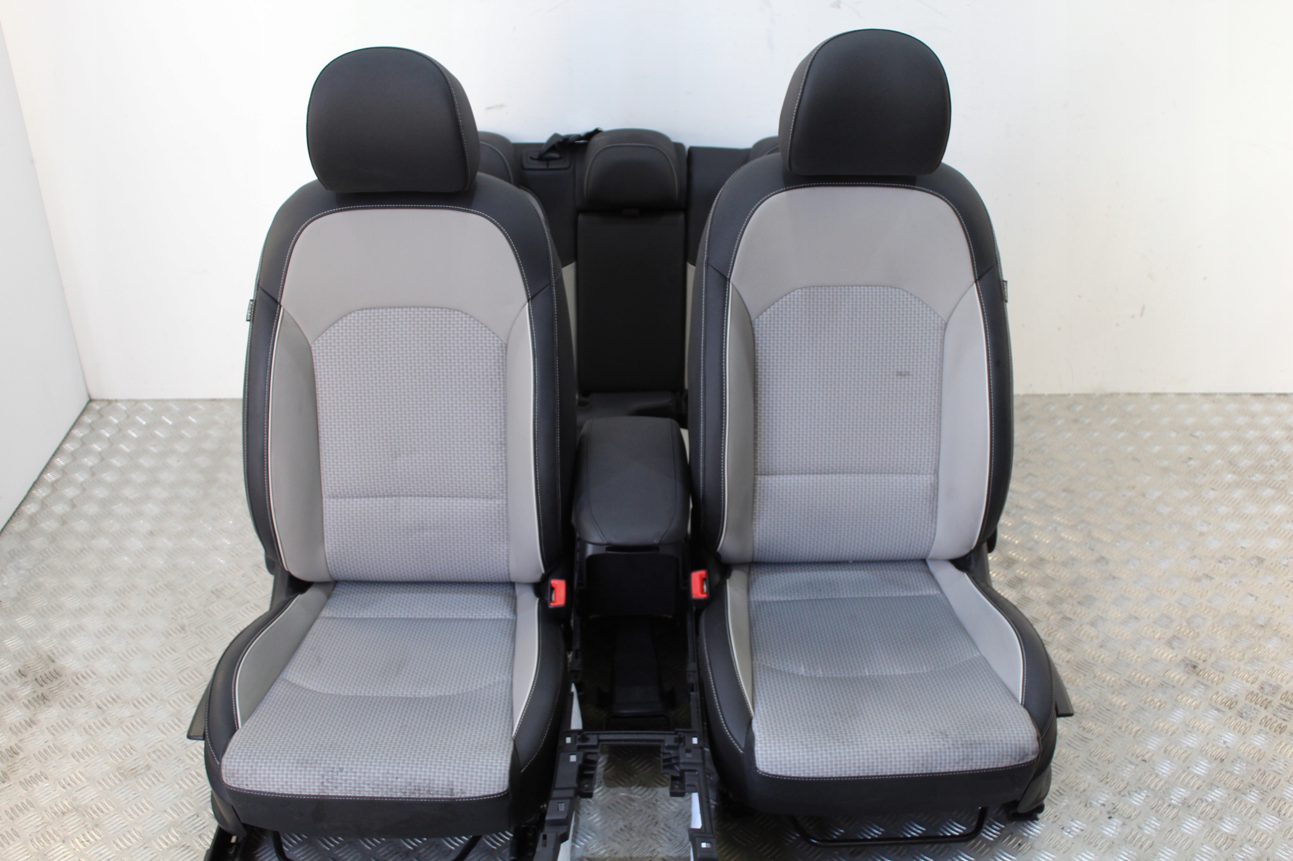 seats inner upholstery KIA XCEED X-CEED