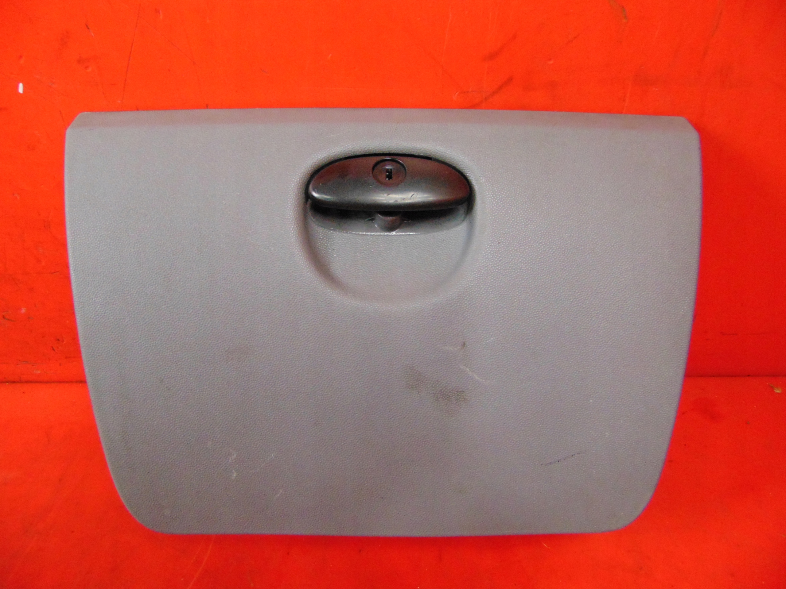 JUMPY EXPERT SCUDO 2 II 07-БАРДАЧОК ПАССАЖИРСКОЙ ДОСКИ