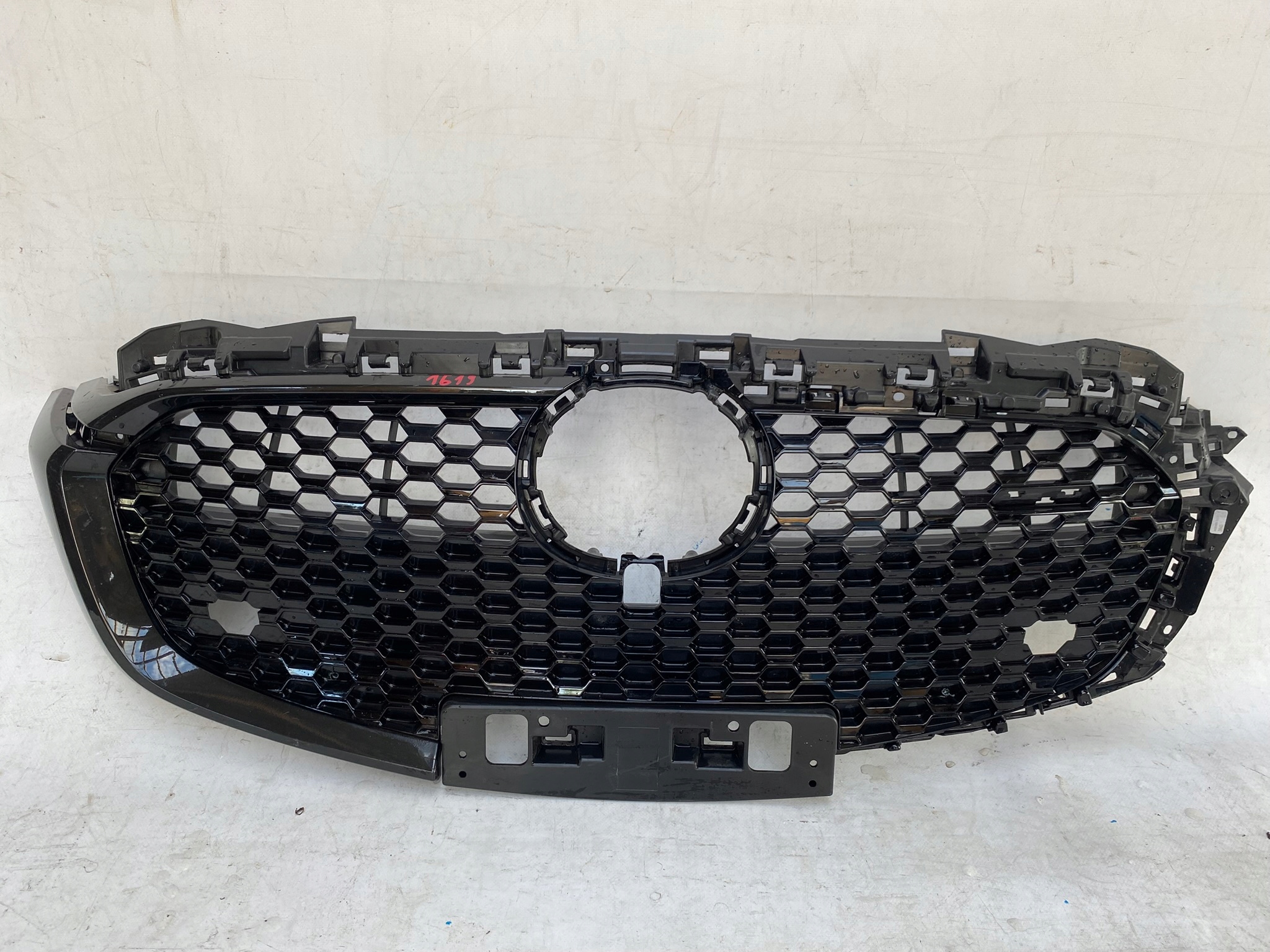 MAZDA 2 III 23- grill grille D65F-50712