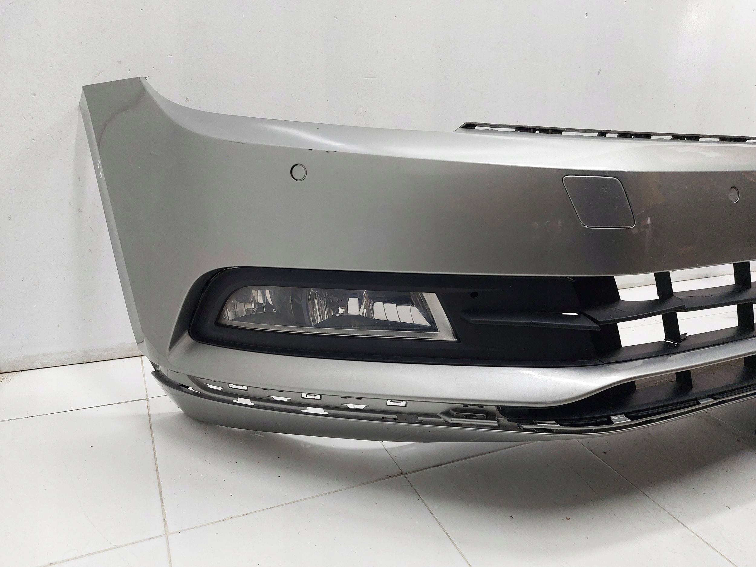 VW PASSAT B8 3G0 15r> bumper front LB7W 4PDC fog lights