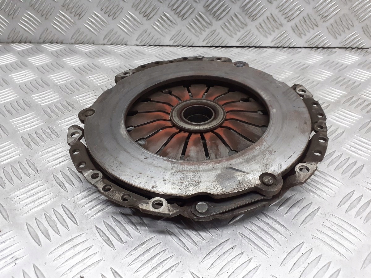 DOCISK SPRZĘGŁA PEUGEOT 607 2.2 HDI Typ silnika Diesel