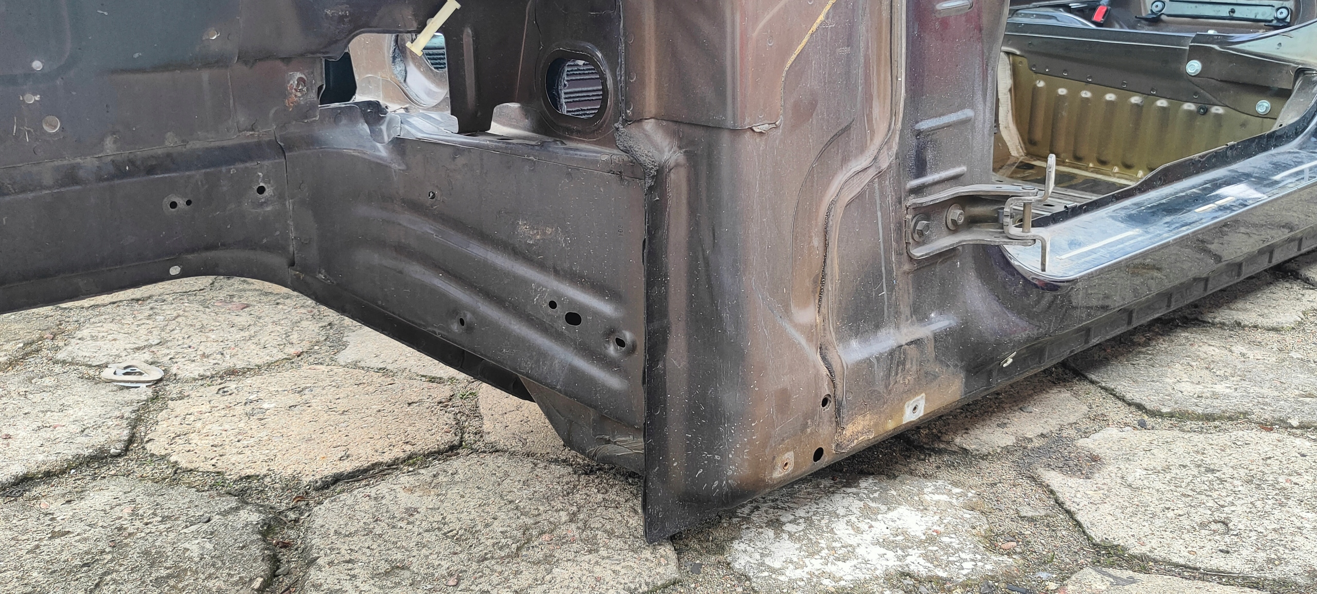 quarter front left quarter Ford Mustang 2010-2014