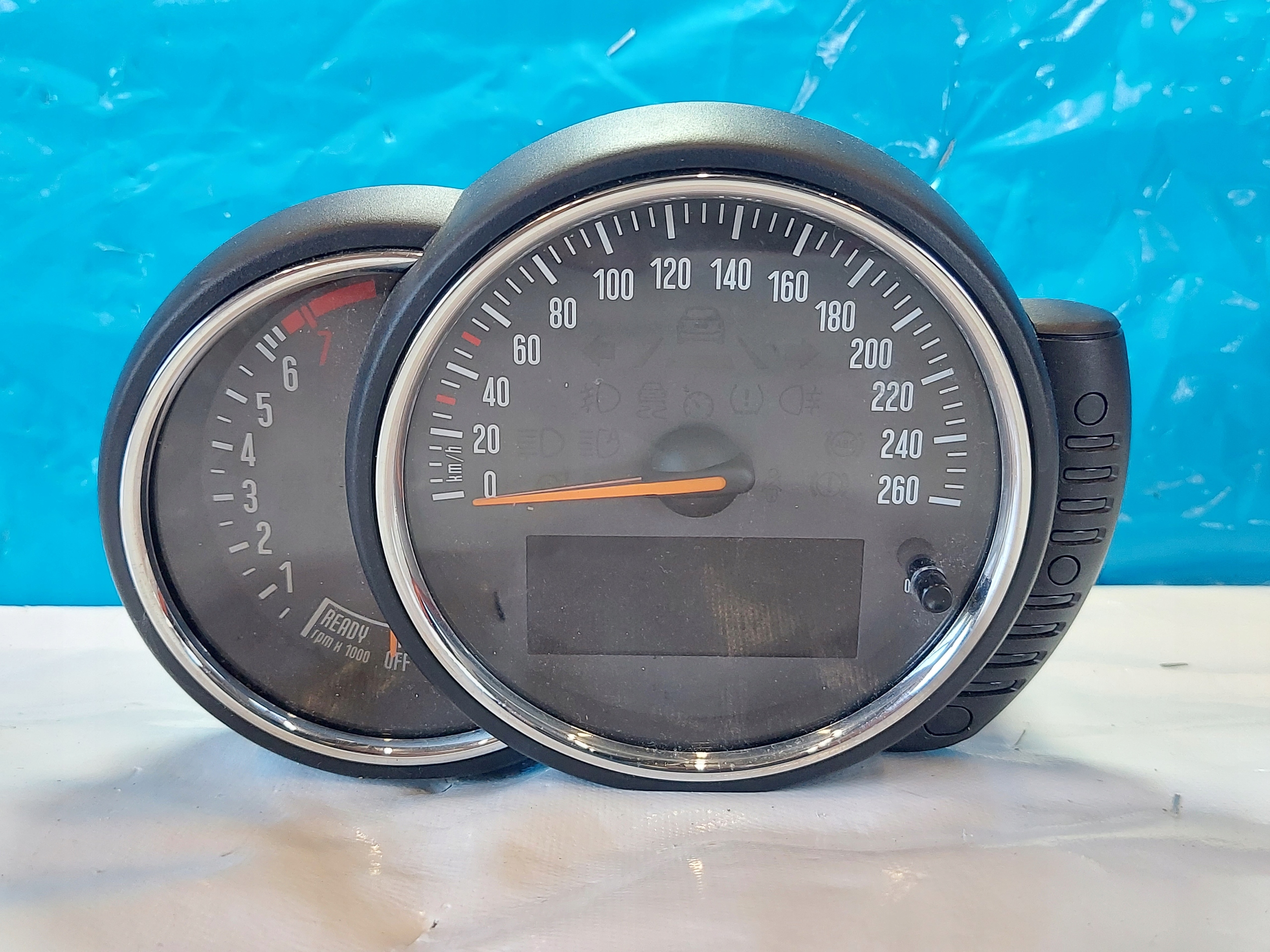 dials clock MINI F55 1.2 B 2016R 6822940-01