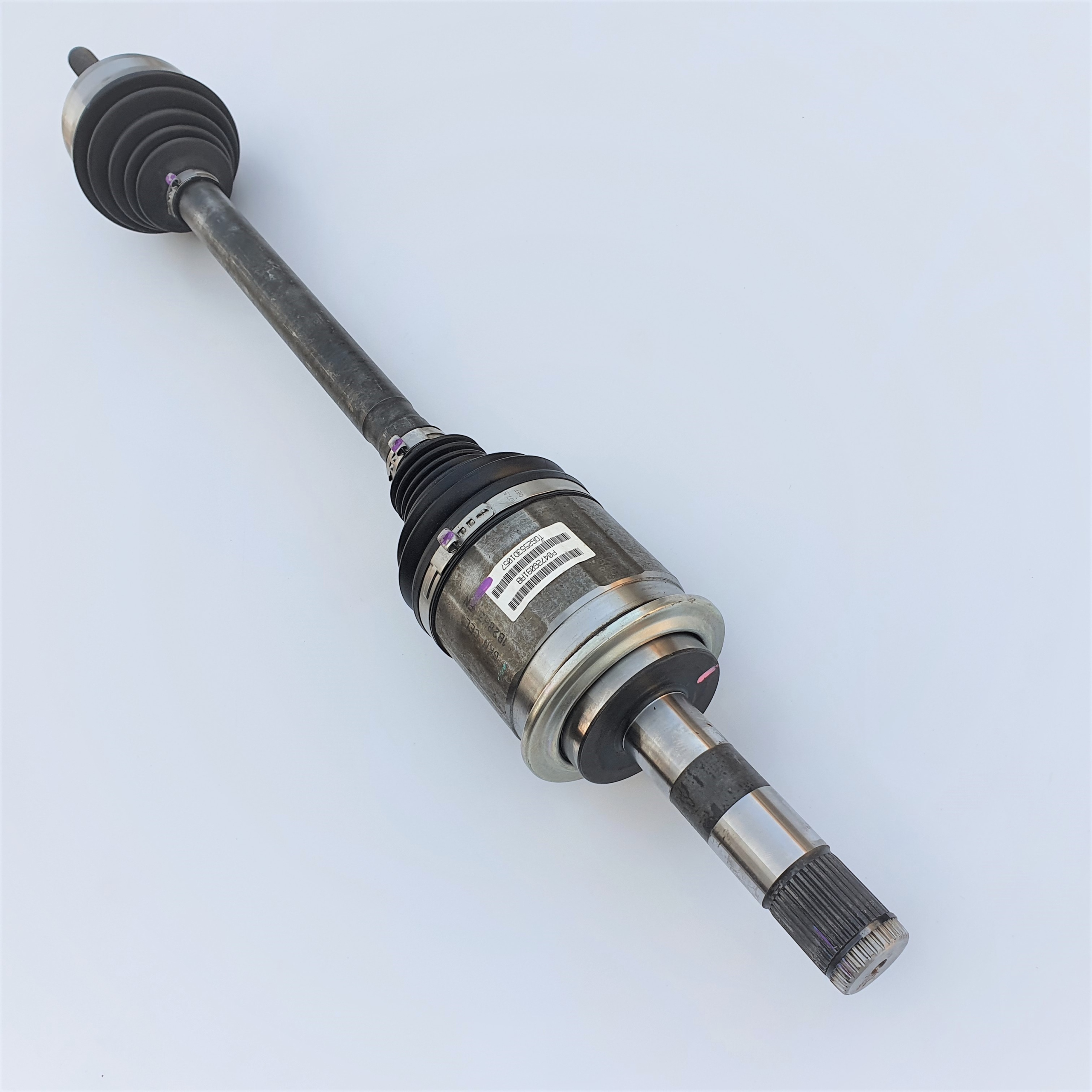 JEEP GRAND CHEROKEE WK2 IV semi-axis left P04726091AB