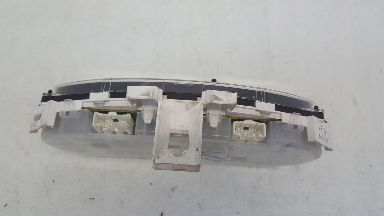 dials Mazda 5 V 2,0 CITD