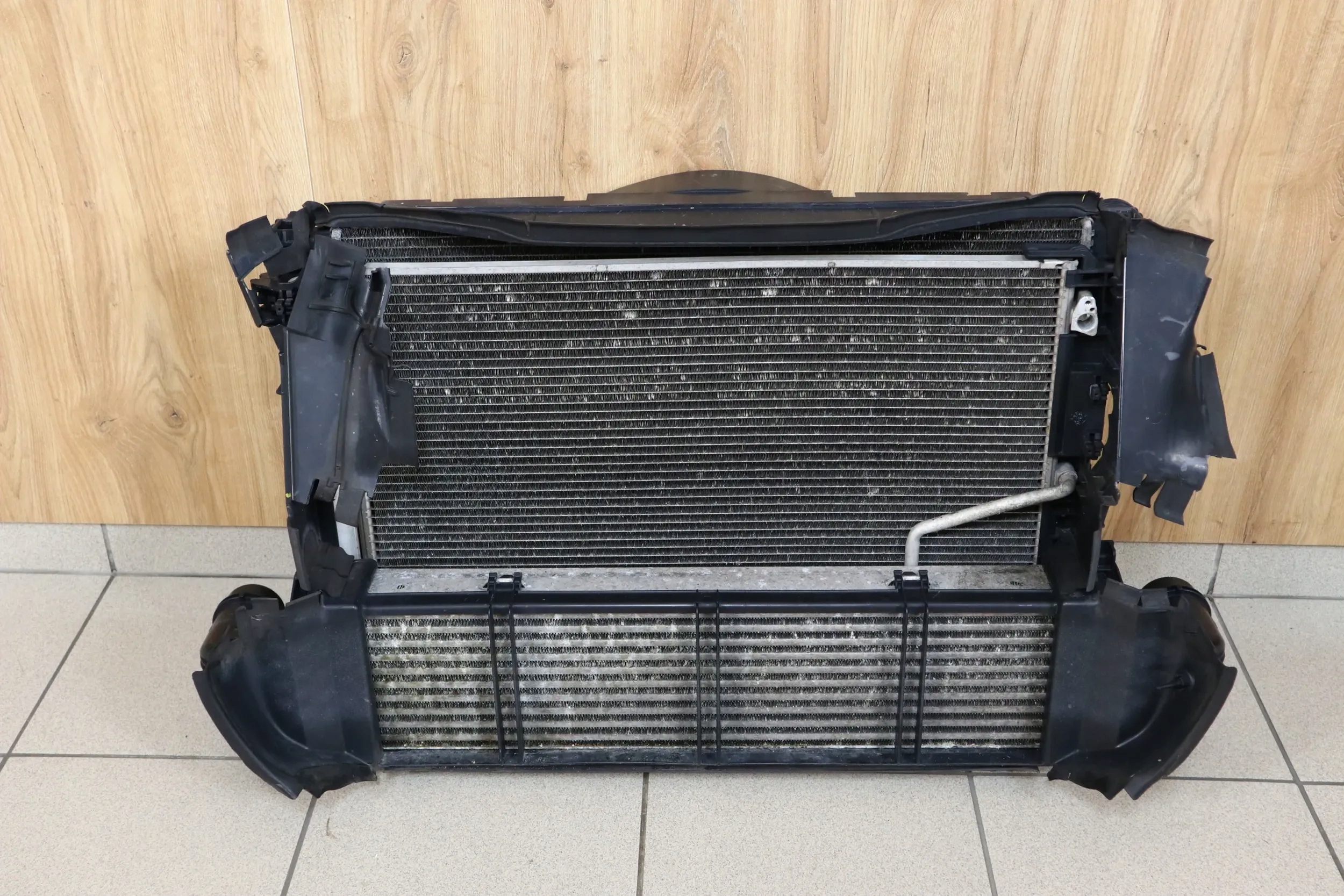 MERCEDES E-KLASA W212 KOMPLET CHŁODNIC CHŁODNICE WENTYLATOR 2.2 CDI